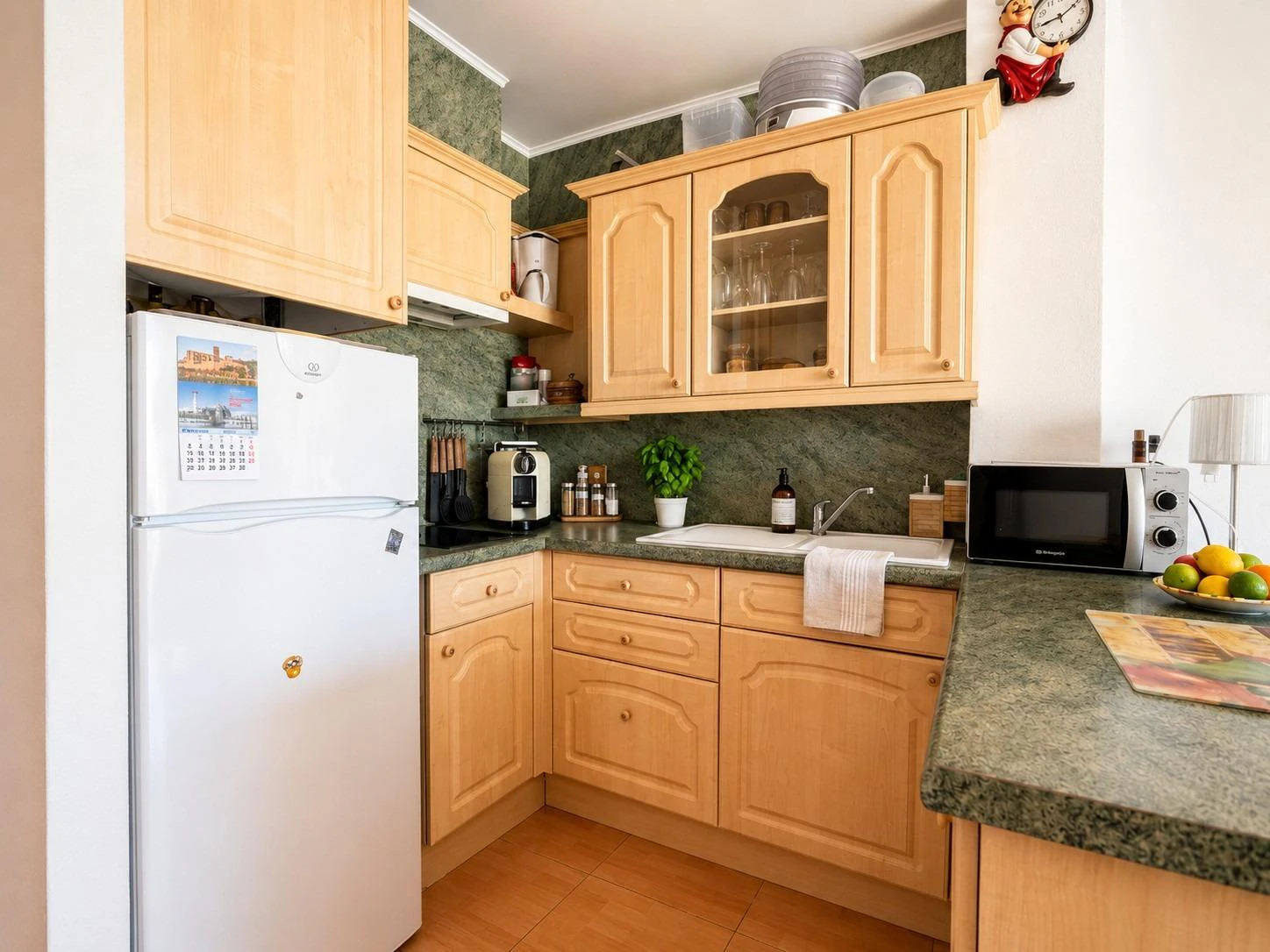 *** GELEGENHEIT IN EMPURIABRAVA: DUPLEX-PENTHOUSE MIT TOURISTENLIZENZ UND KANALBlick ***