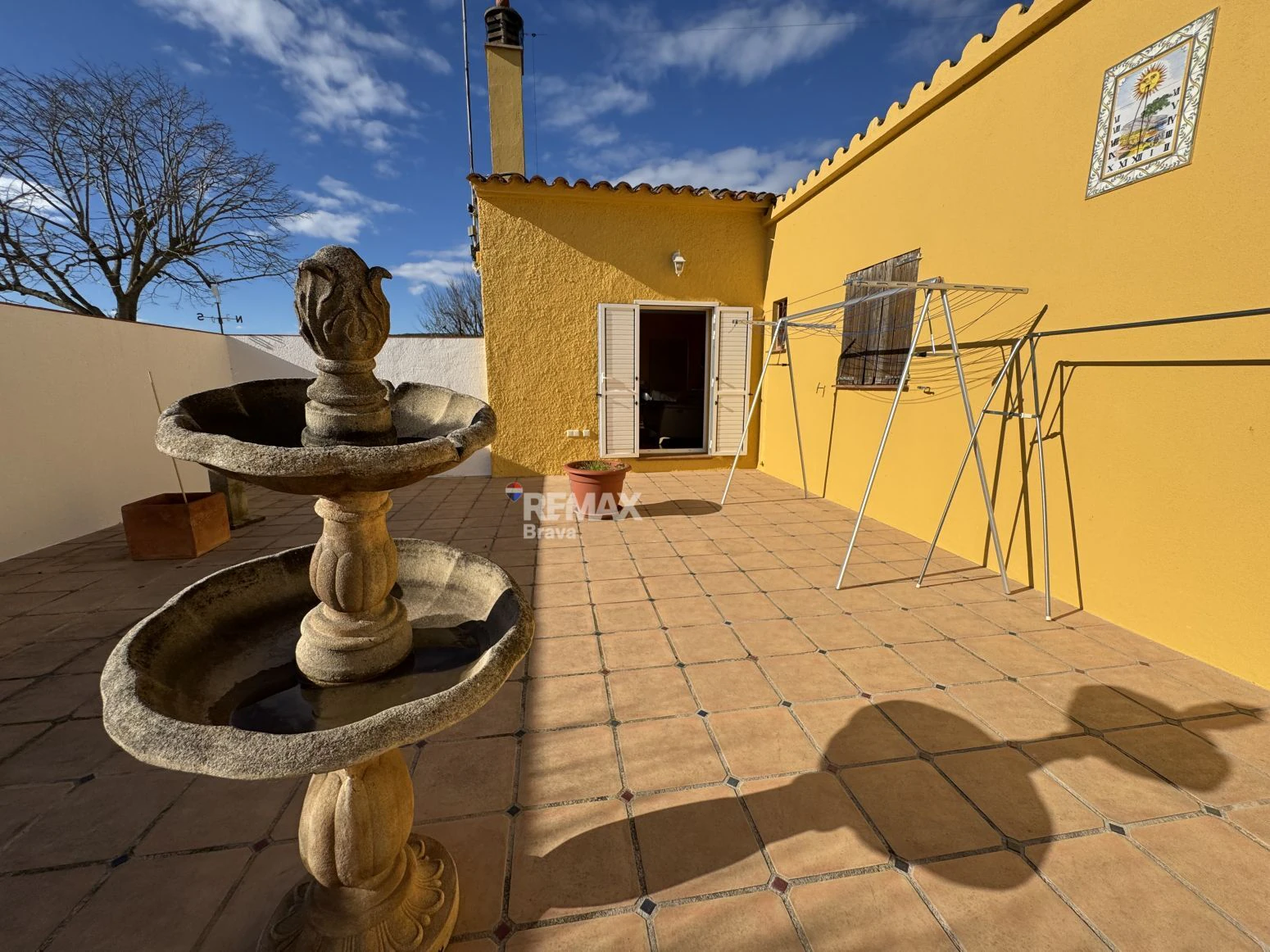 Costa Brava | Albons : Exclusiva finca con piscina, jardín y vivienda independiente para invitados