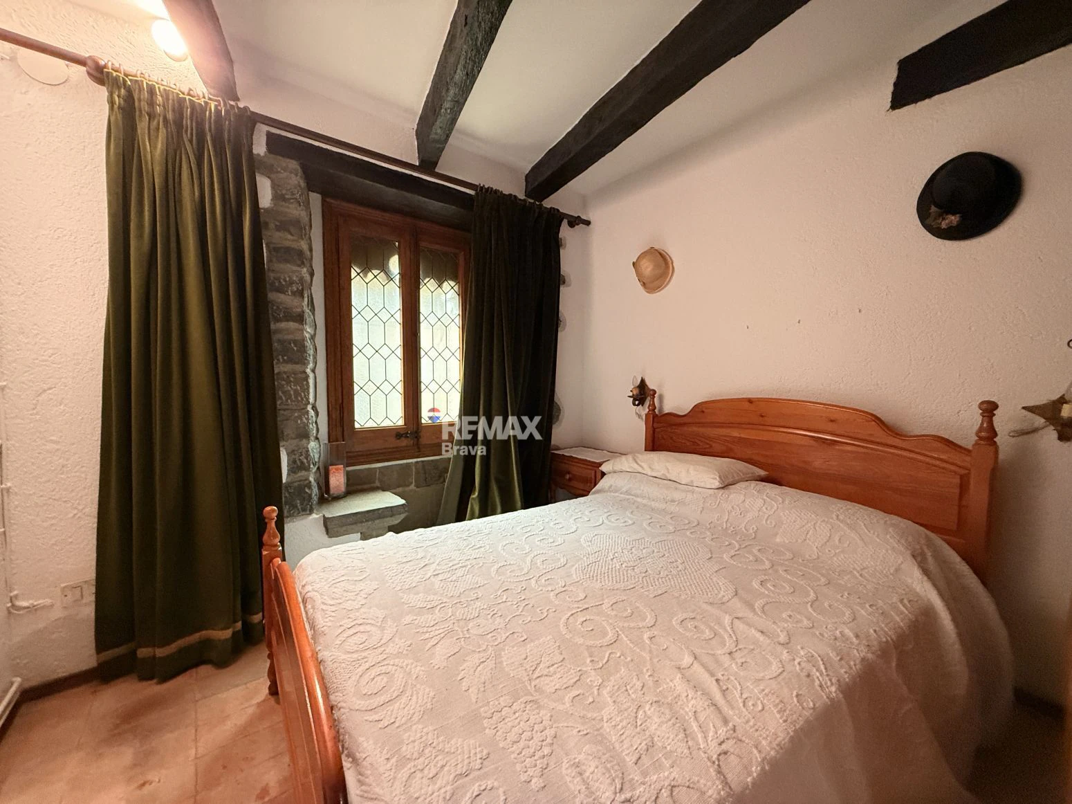 Rupit | Can Banús, casa catalogada de piedra en el corazón del casco histórico