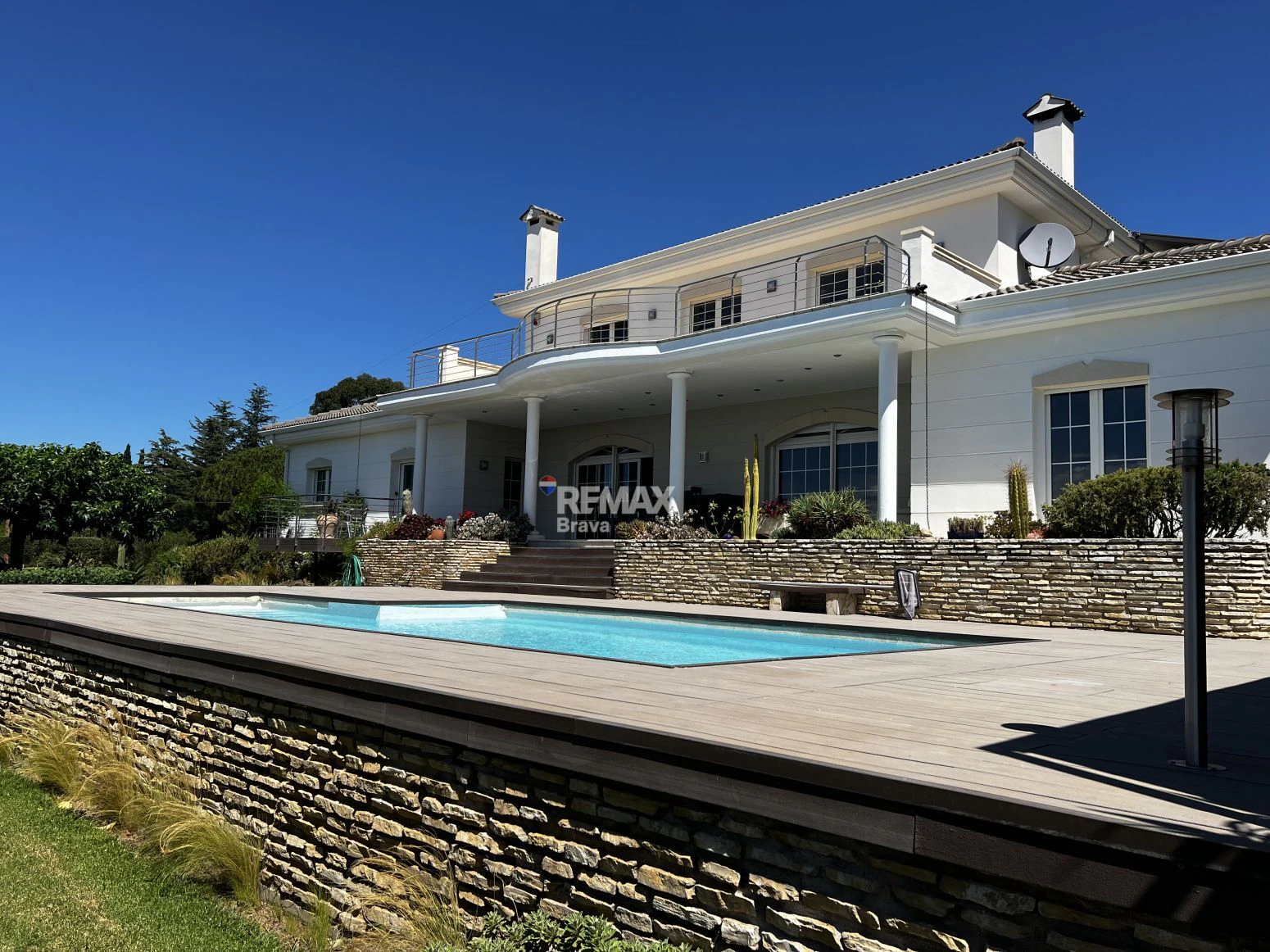Pau · Exclusiva villa de lujo con vistas panorámicas al mar y gran parcela privada