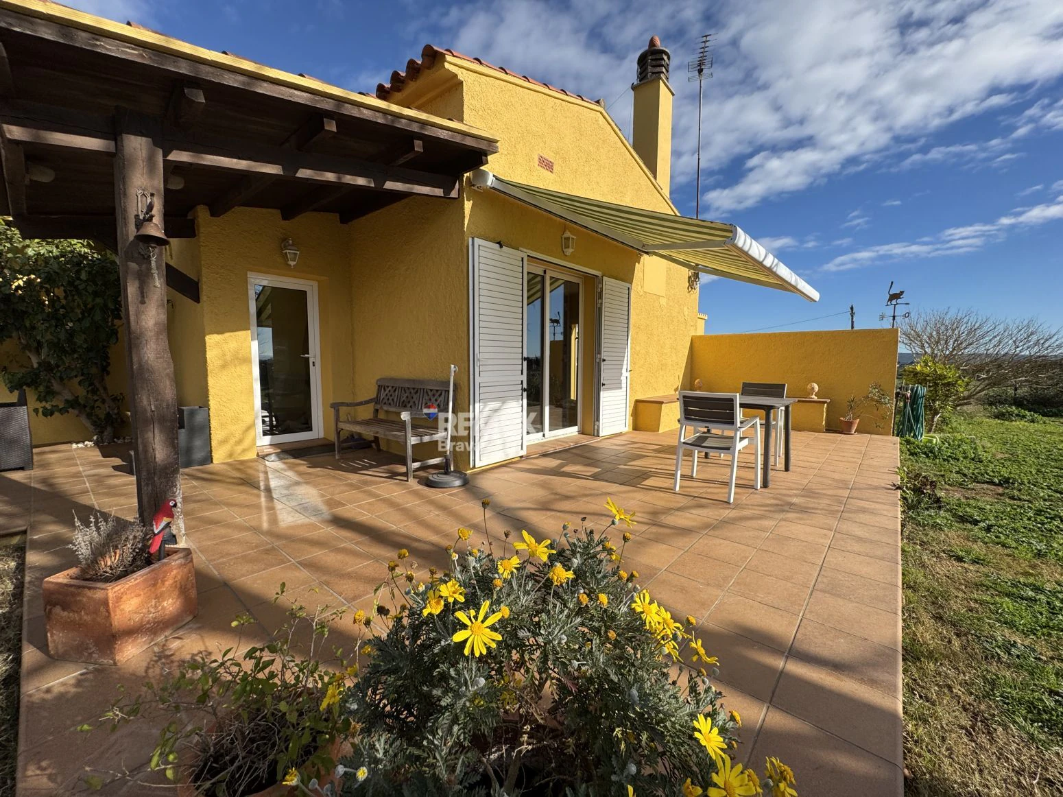 Villa for Sale in La Tallada d`Empordà