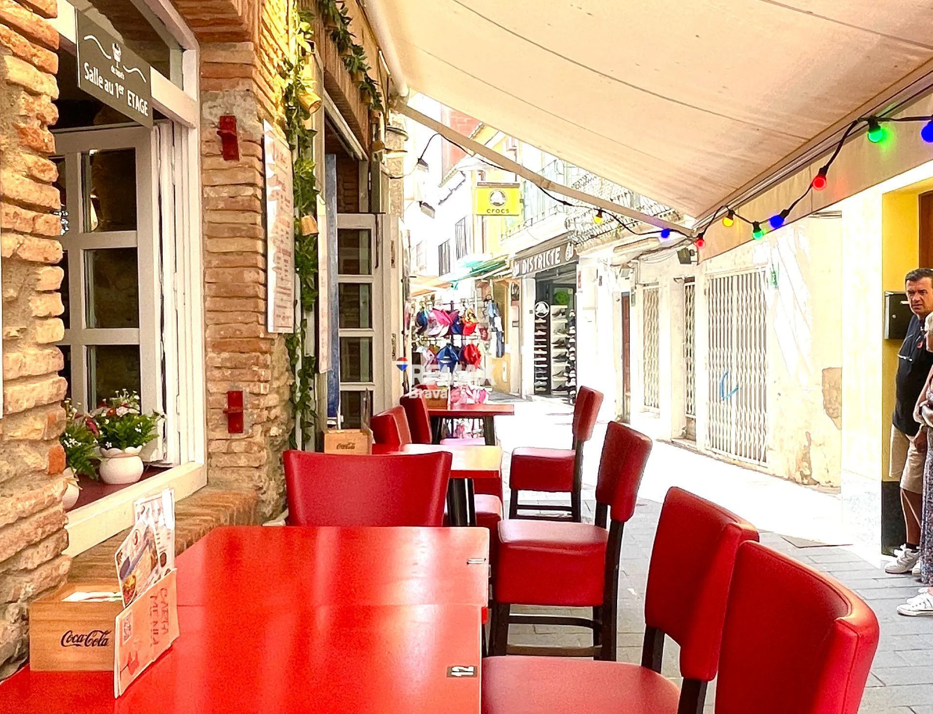 Roses, Centro: se traspasa un negocio de bar tapas a 150m del mar