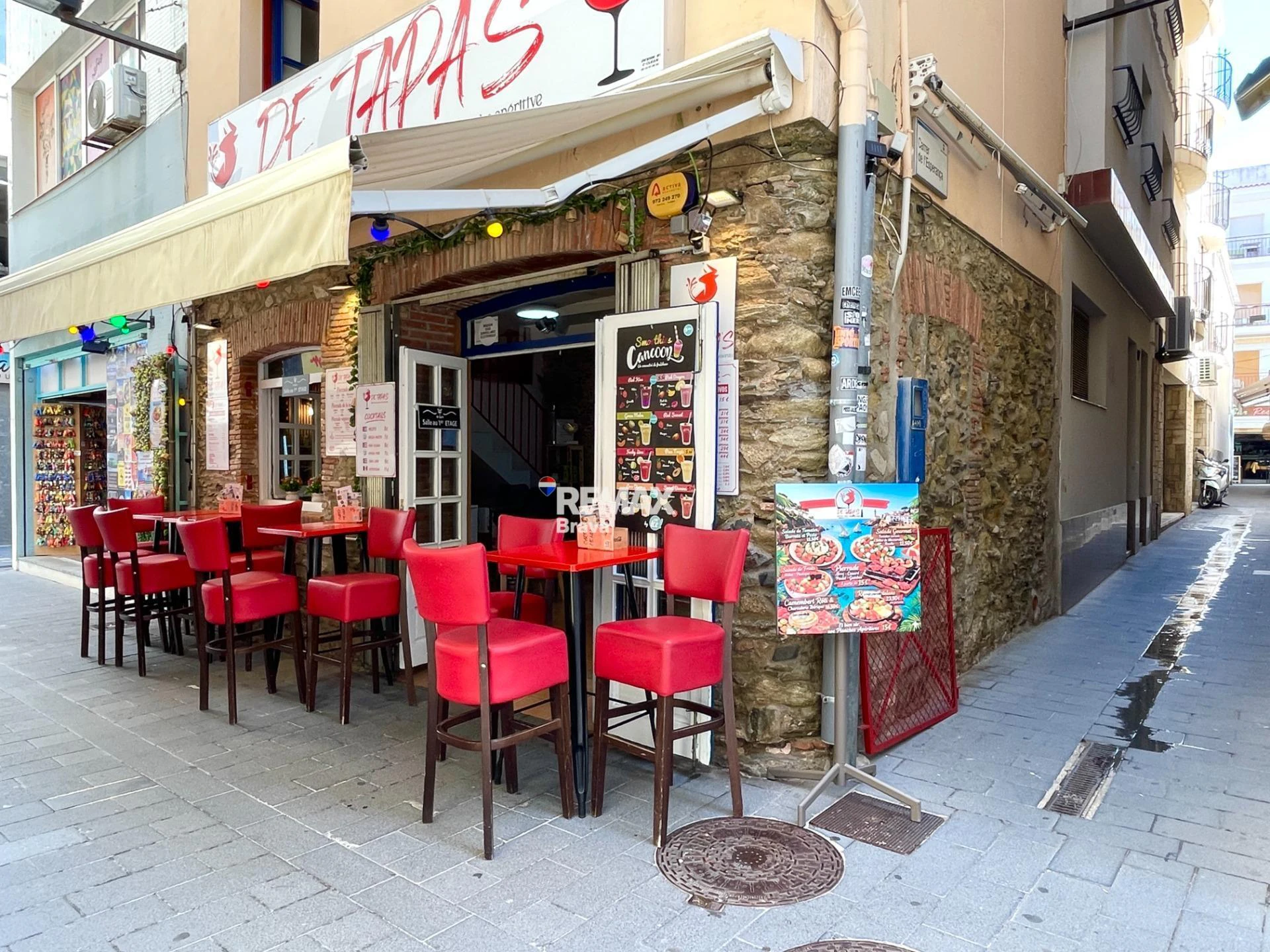 Roses, Centro: se traspasa un negocio de bar tapas a 150m del mar