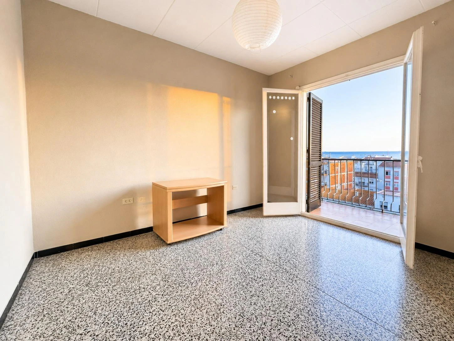 Roses | Apartamento con vistas al mar a 100 metros de la playa