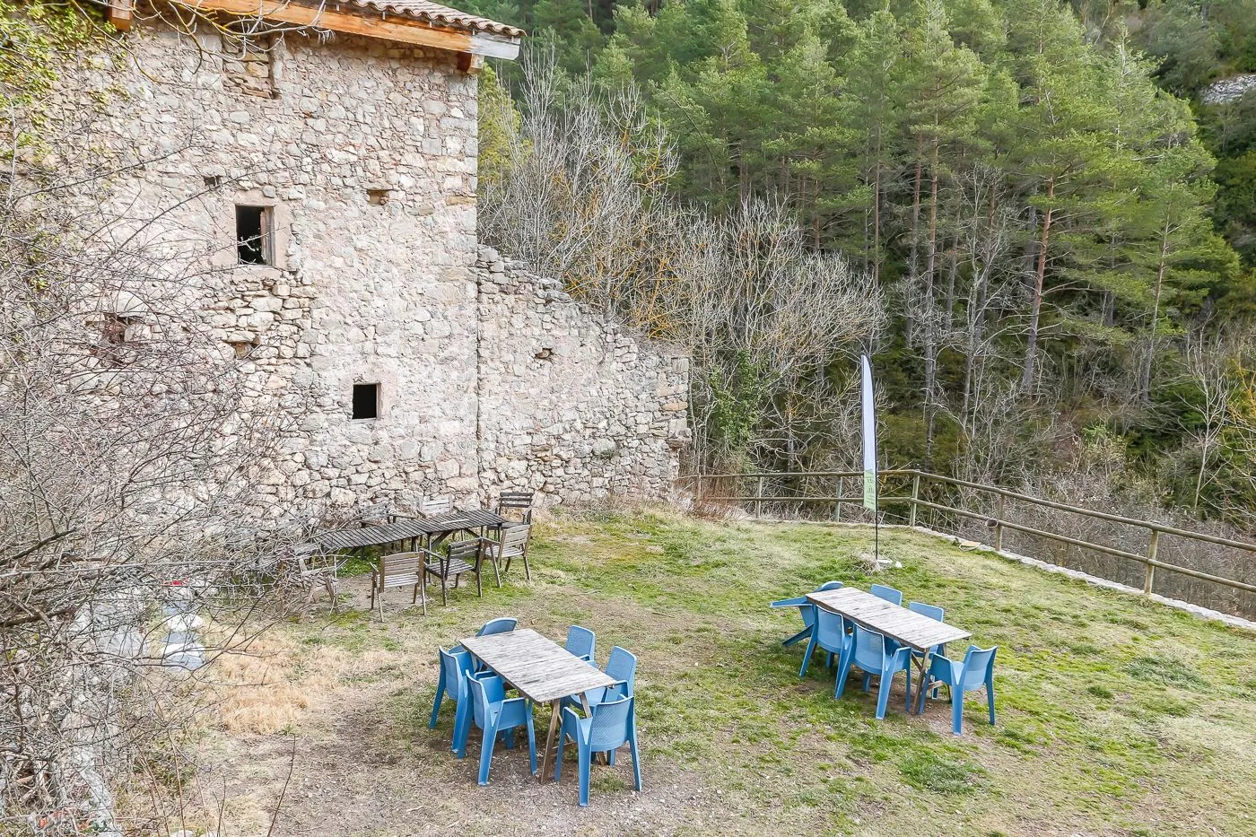 1750 - Domaine avec mas + refuge de montagne
