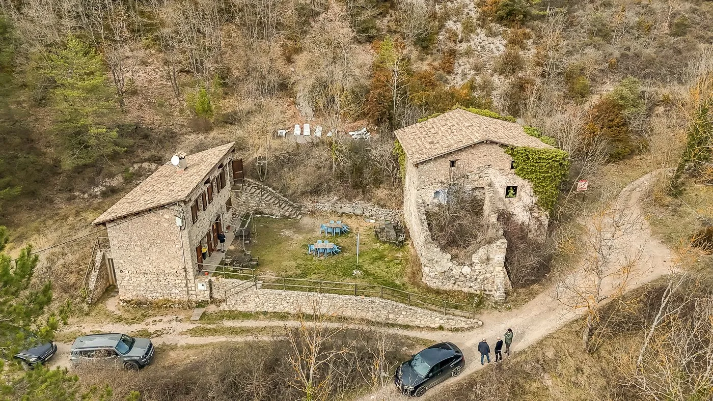 1750 - Domaine avec mas + refuge de montagne