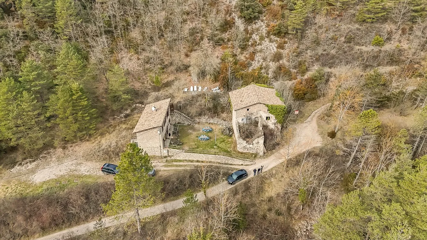 1750 - Domaine avec mas + refuge de montagne