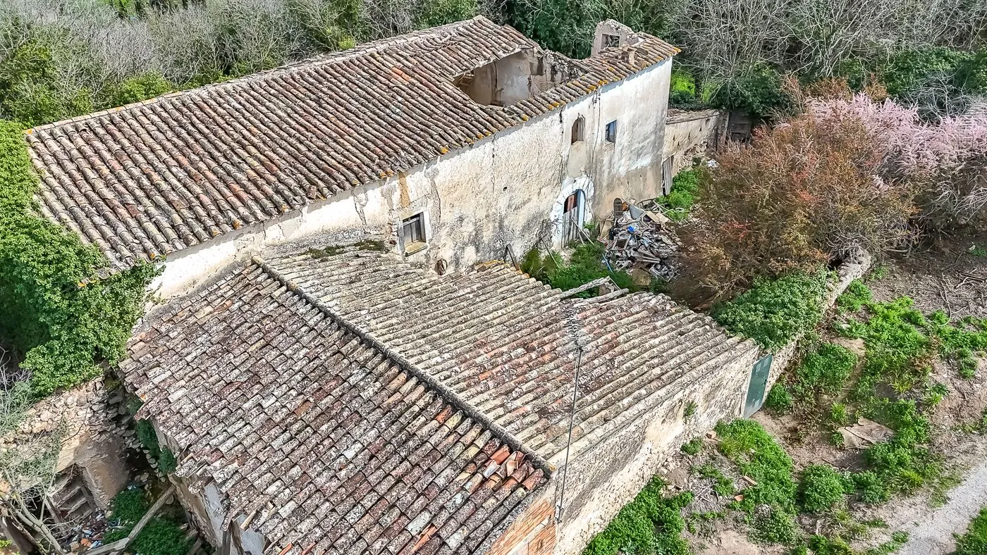 4564 - Masía a reformar con viña en Sant Martí Sarroca
