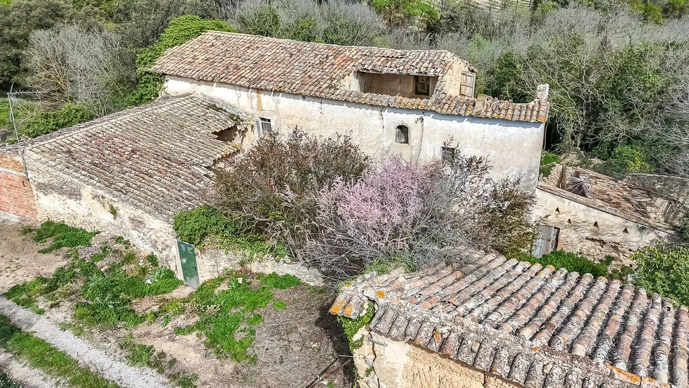 4564 - Masía a reformar con viña en Sant Martí Sarroca