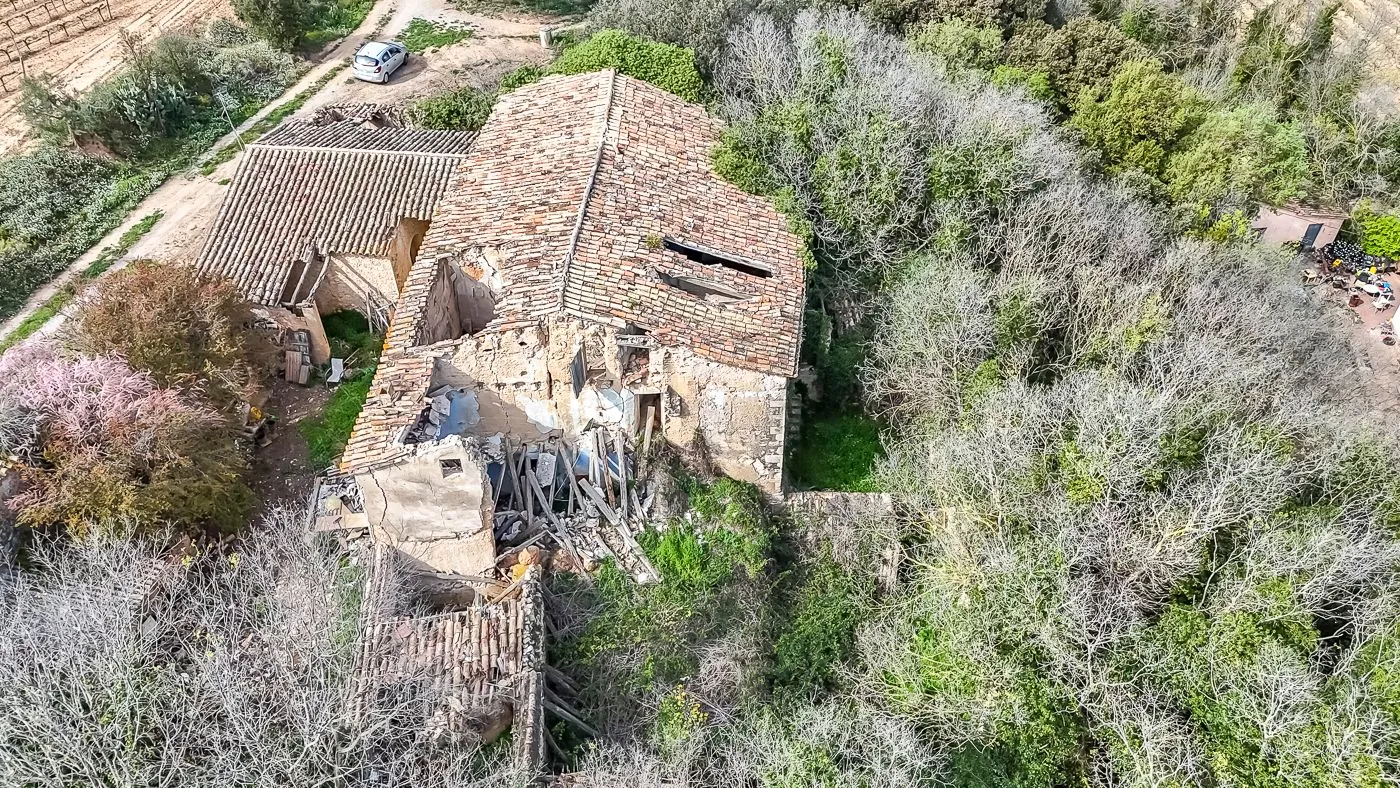 4564 - Masía a reformar con viña en Sant Martí Sarroca