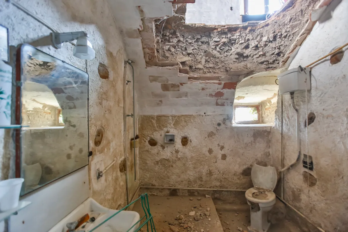 7335 - Maison à réhabiliter avec jardin dans l'Alt Empordà