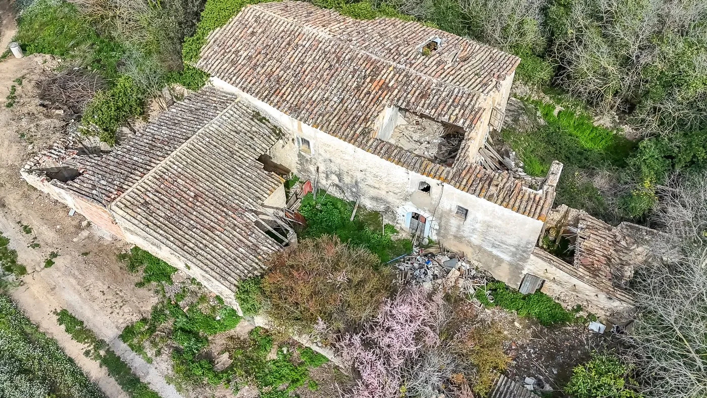 4564 - Masía a reformar con viña en Sant Martí Sarroca
