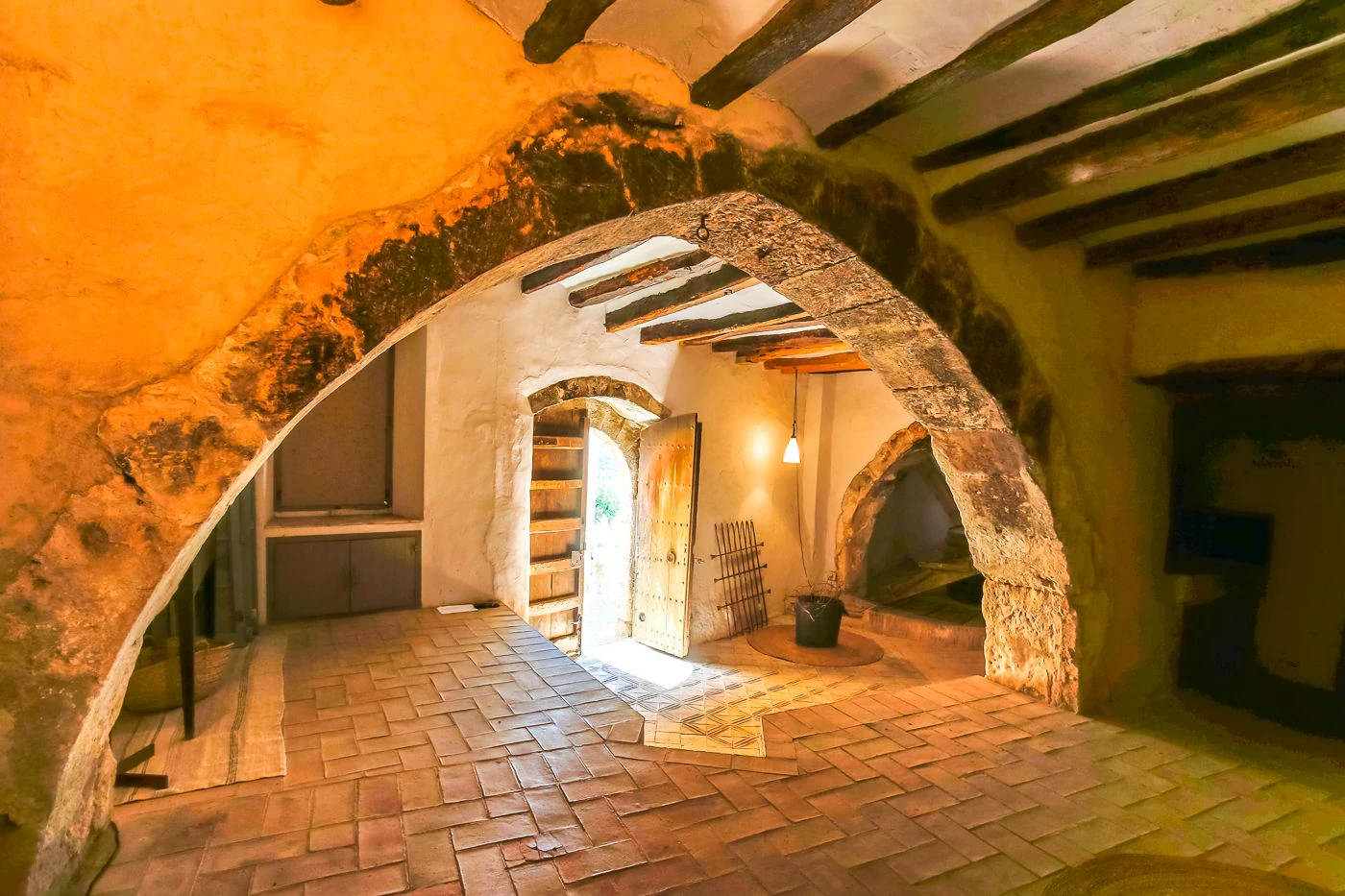 8851 - Casa de pueblo con encanto en Albinyana