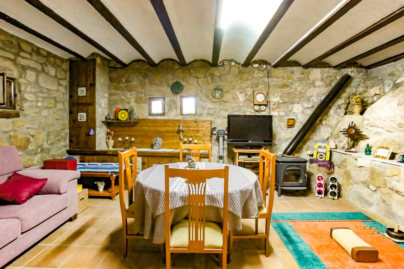 Dorfhaus mit Grundstück