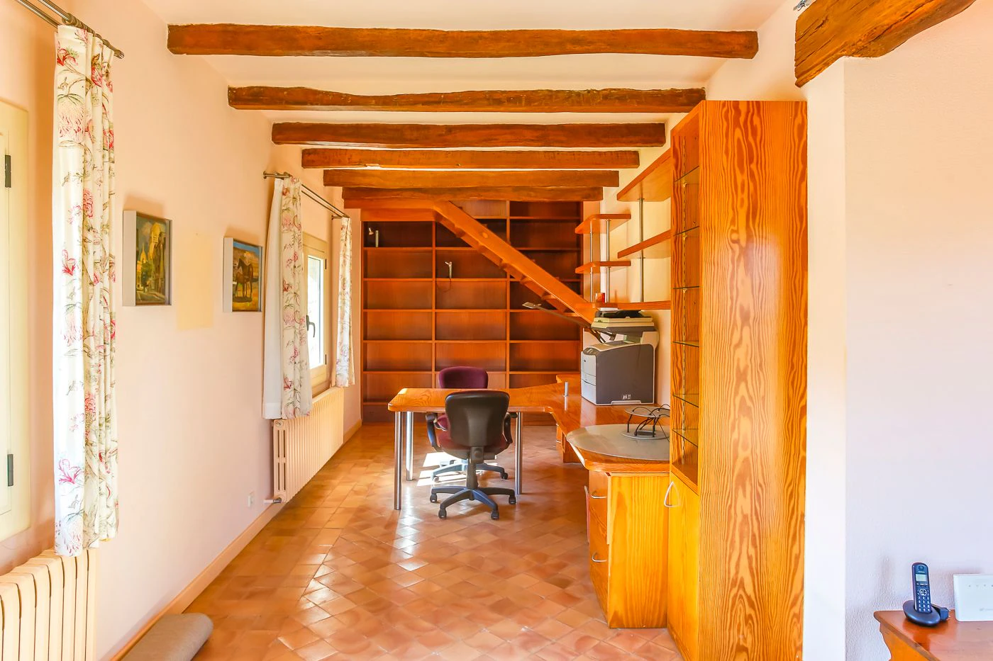 4395 - Country house in La Garrotxa with spectacular views of the Pyrenees