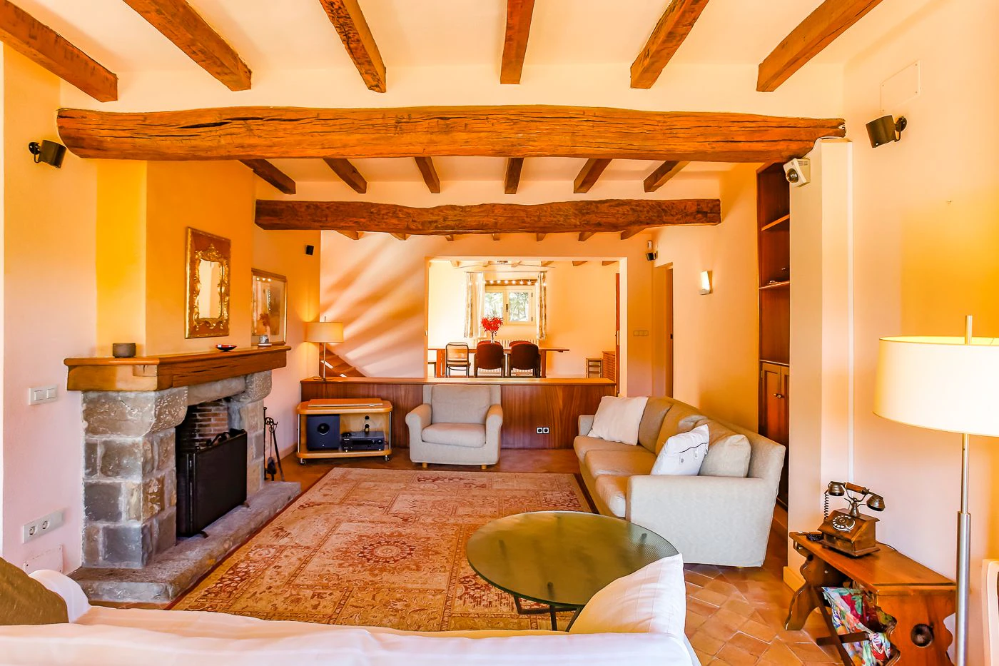 4395 - Country house in La Garrotxa with spectacular views of the Pyrenees