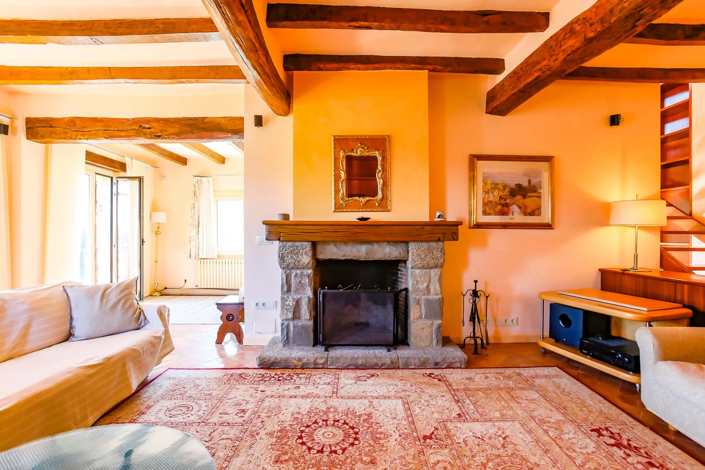 4395 - Country house in La Garrotxa with spectacular views of the Pyrenees