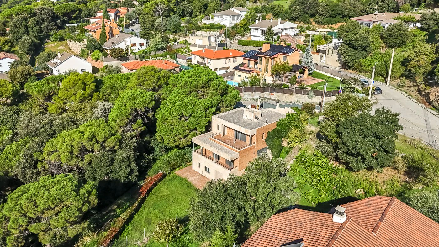 8722 - House for sale with 5 bedrooms in L'Ametlla del Vallés