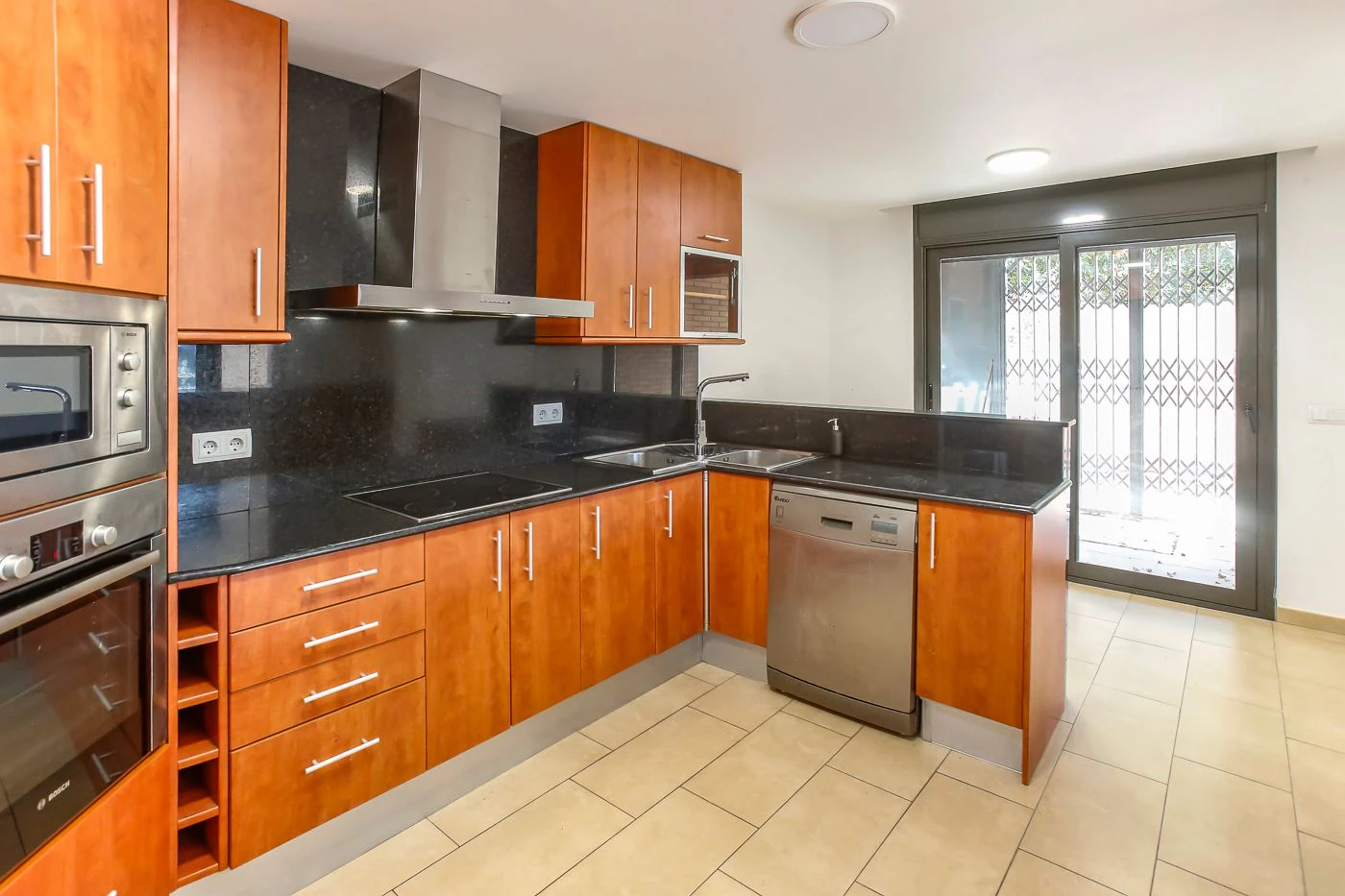 8722 - House for sale with 5 bedrooms in L'Ametlla del Vallés