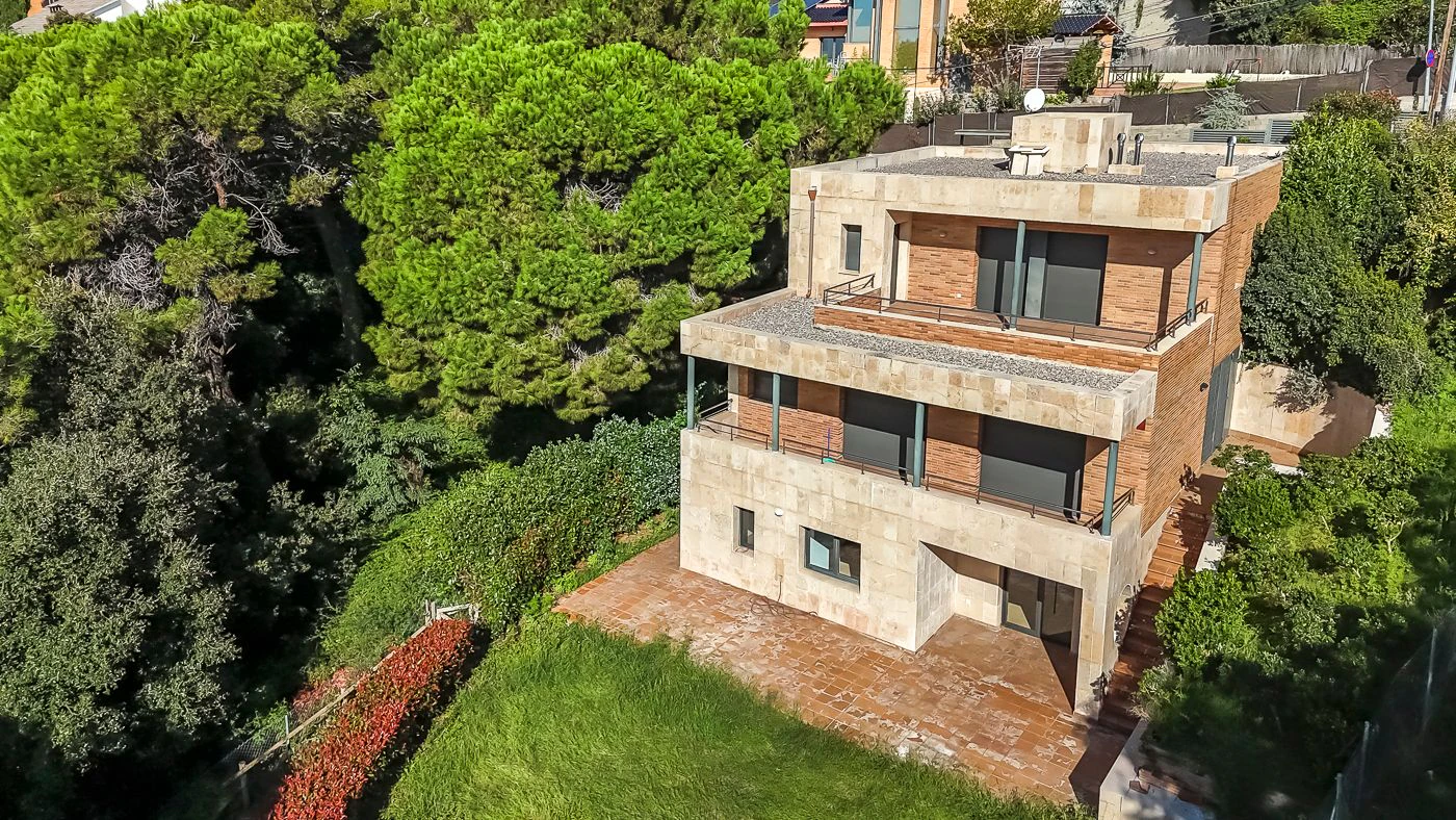 8722 - House for sale with 5 bedrooms in L'Ametlla del Vallés