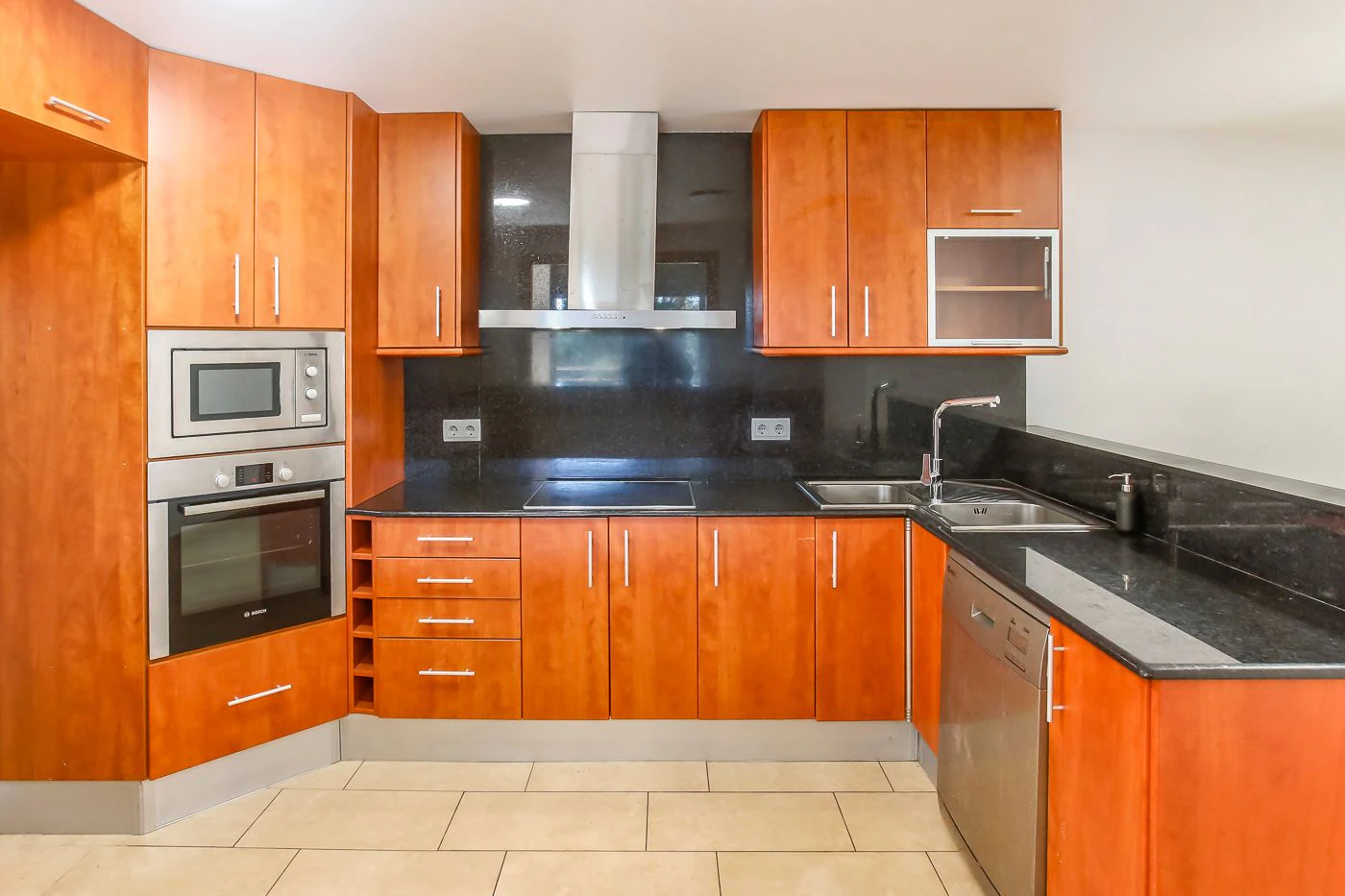 8722 - House for sale with 5 bedrooms in L'Ametlla del Vallés