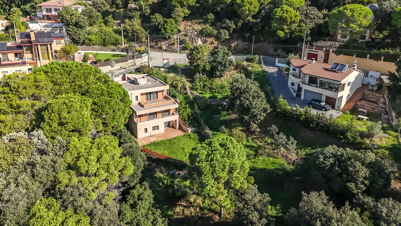 8722 - House for sale with 5 bedrooms in L'Ametlla del Vallés