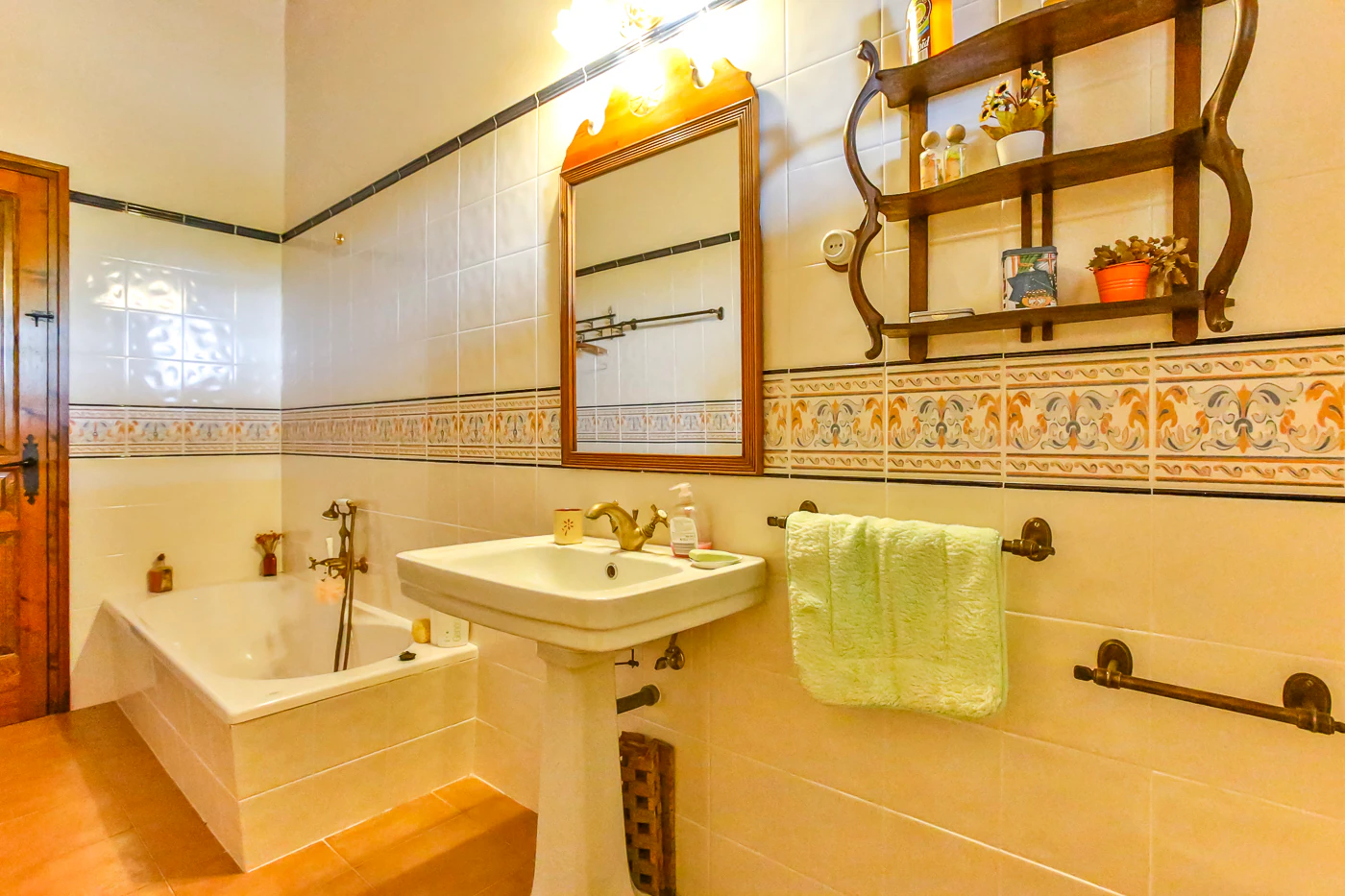 6386 - Propriété à vendre à Solsonès