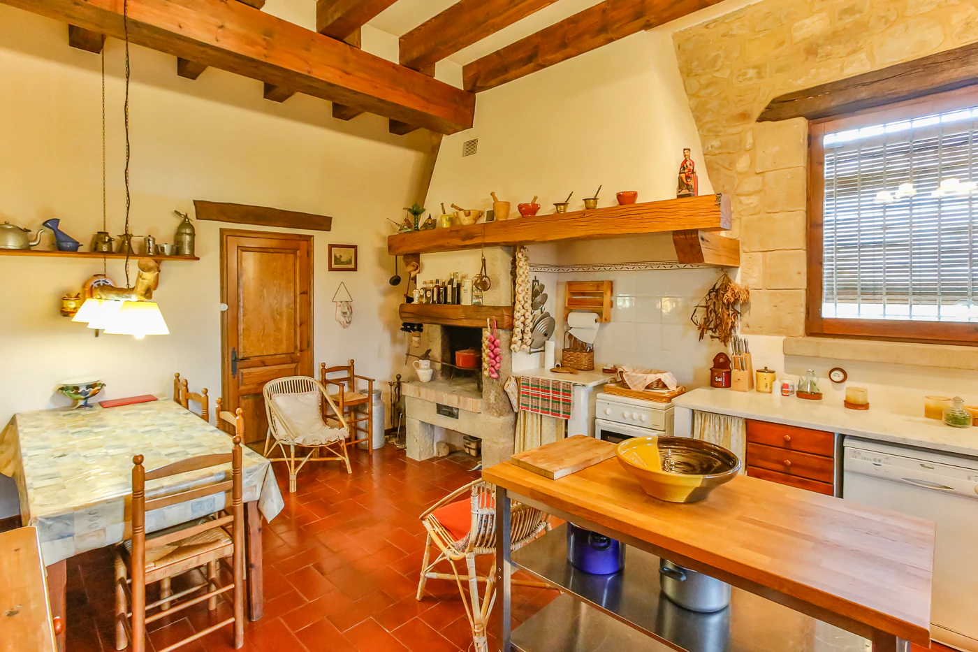 6386 - Propriété à vendre à Solsonès