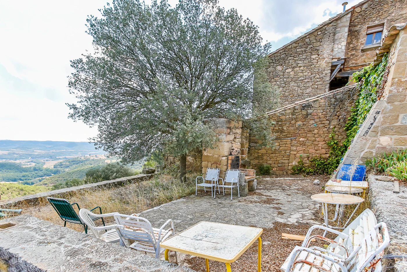 6386 - Propriété à vendre à Solsonès
