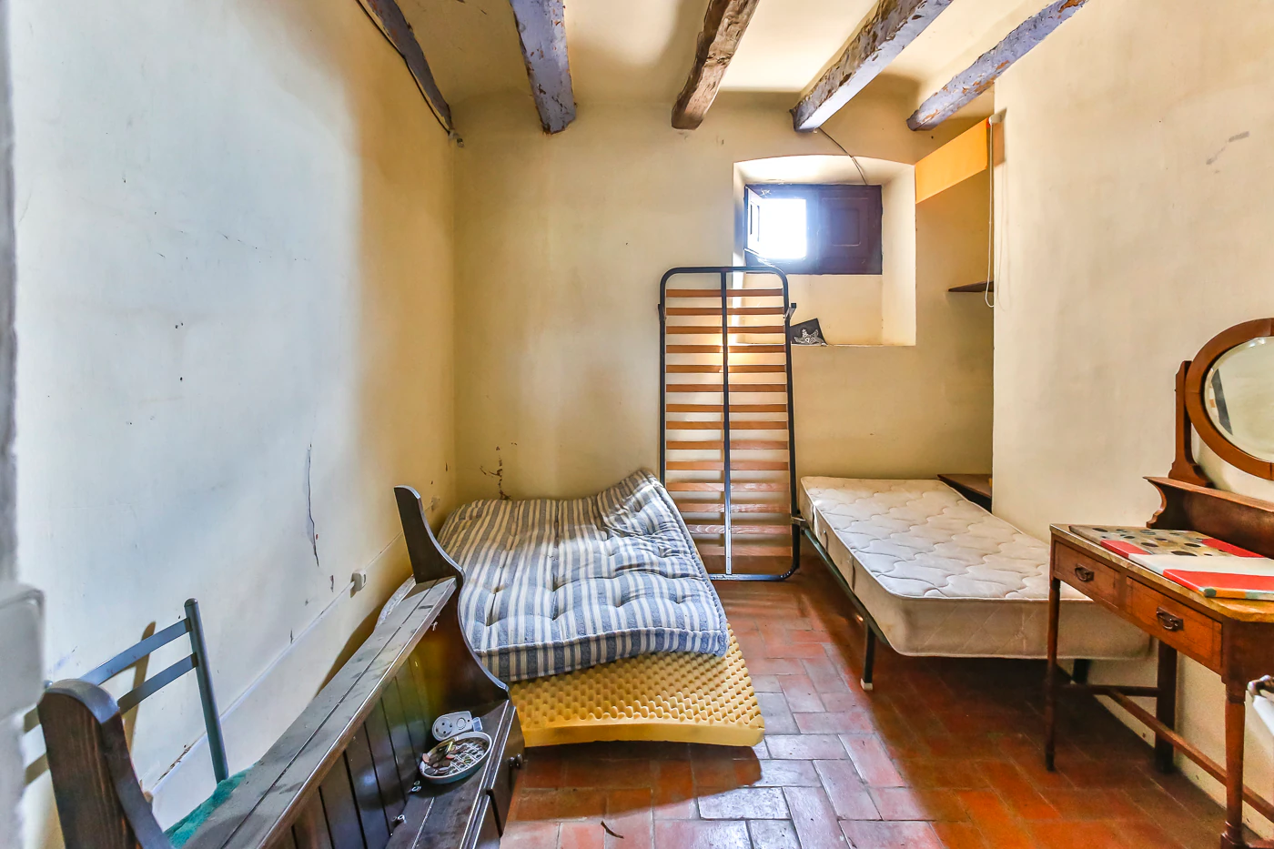 6386 - Propriété à vendre à Solsonès
