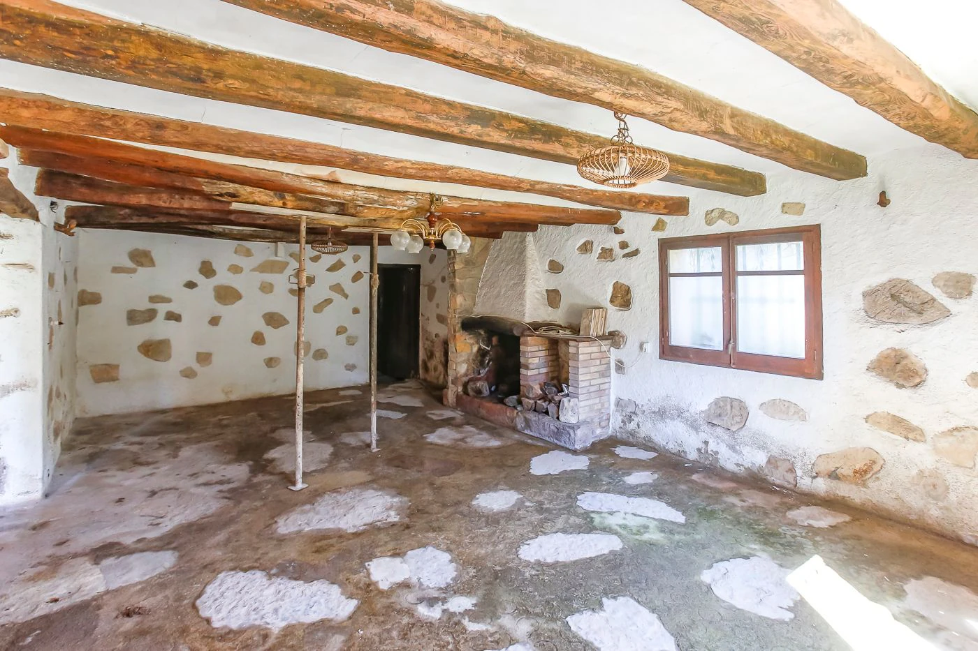 Masía a reformar en venta en Font-Rubí