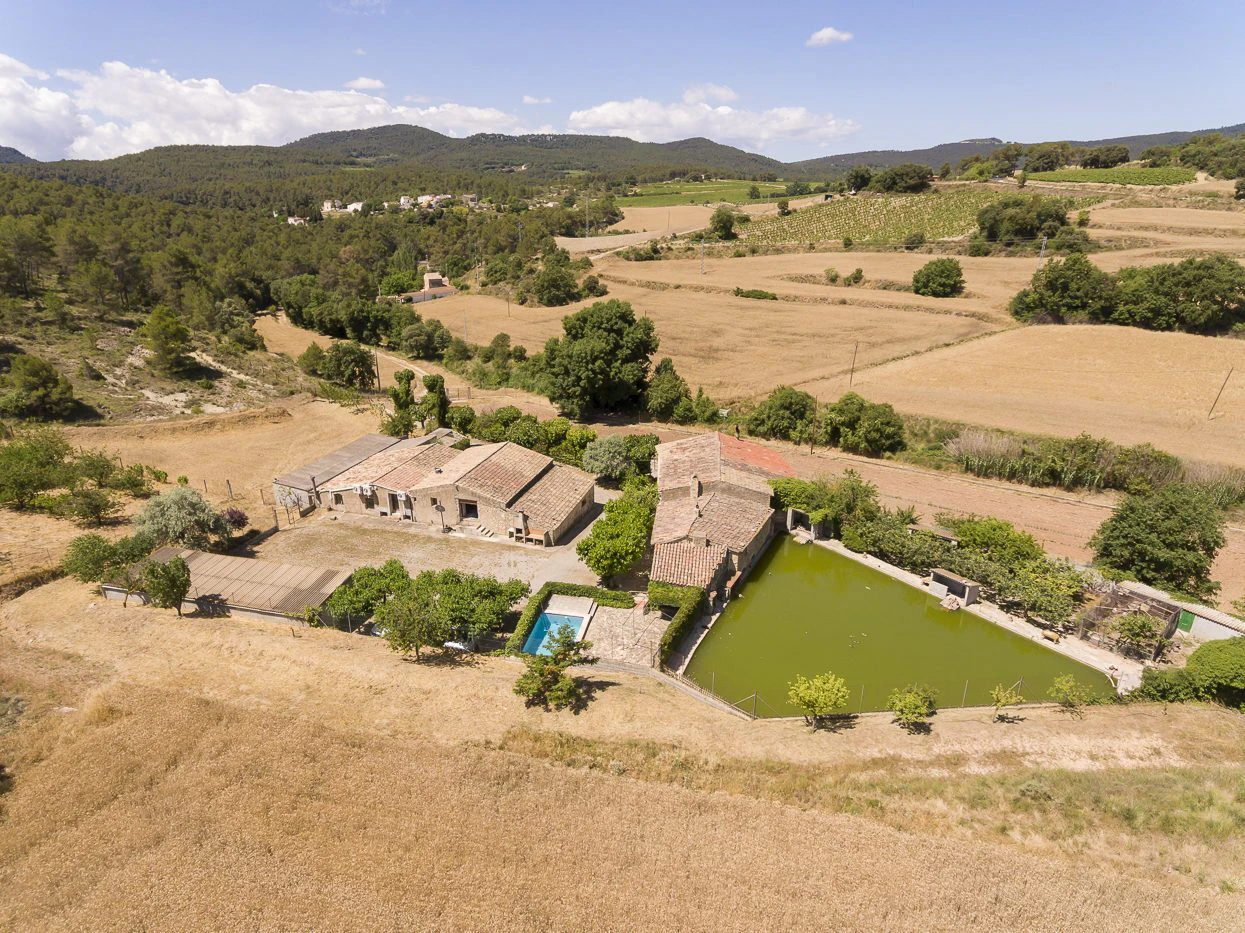 4418 - Spectacular farm for sale
