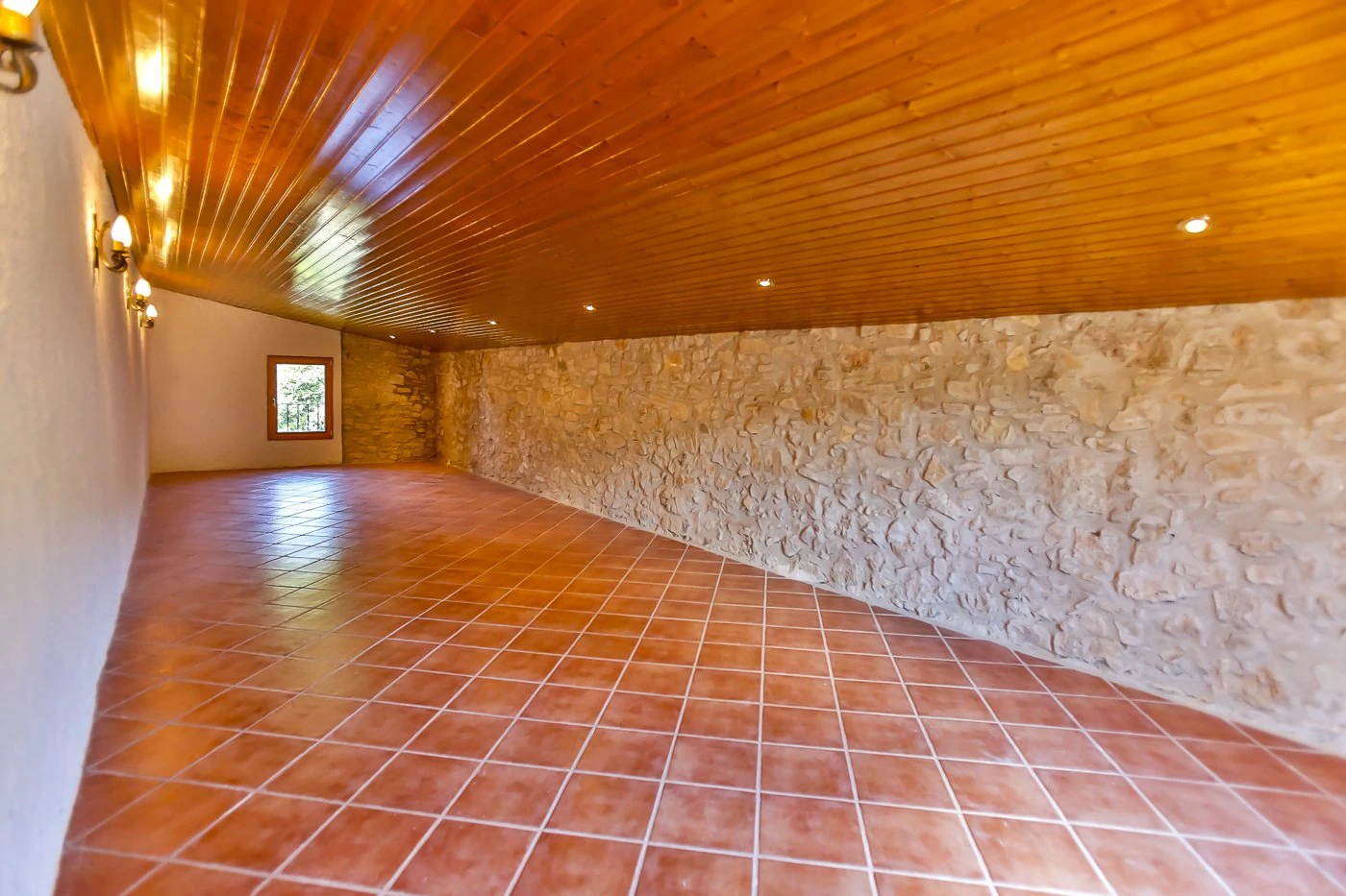 4418 - Spectacular farm for sale