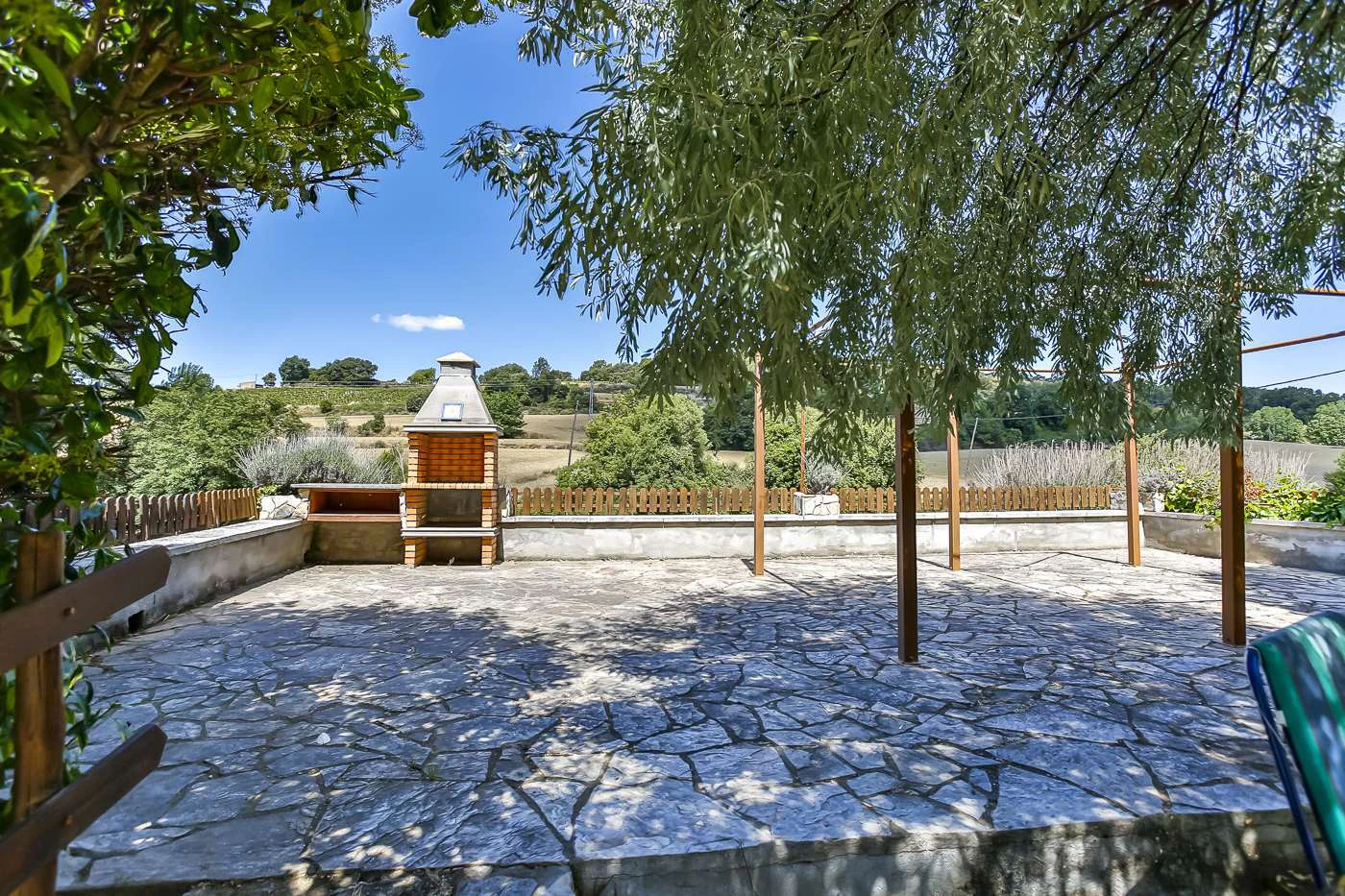 4418 - Spectacular farm for sale