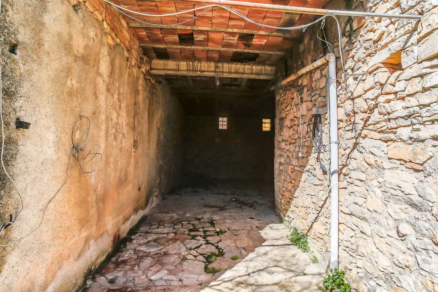 Masía a reformar en venta en Font-Rubí