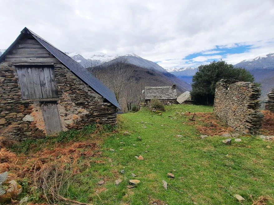 3255 - Set of buildings in Vall d'Aran