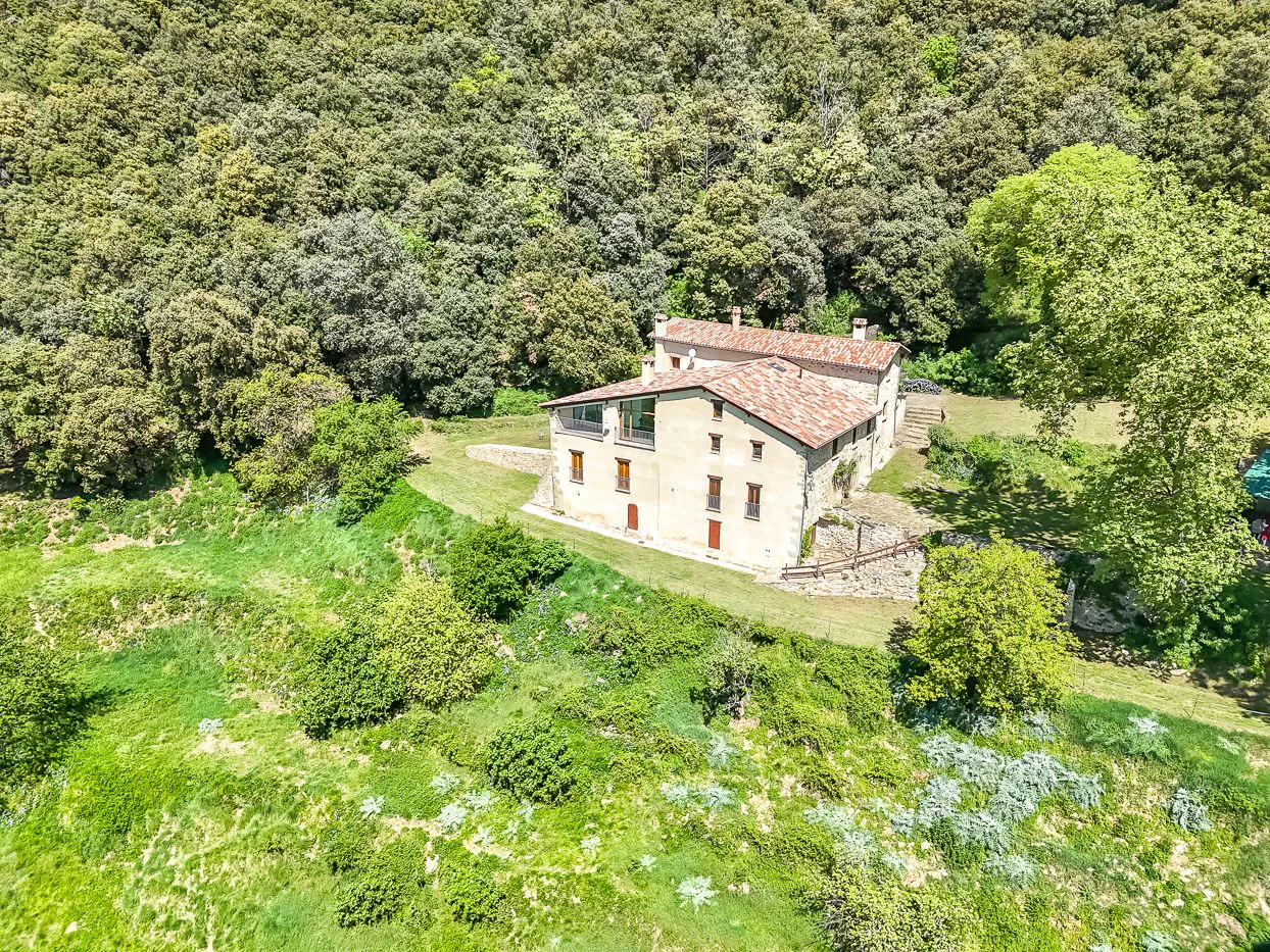 6903 - Masía en la Garrotxa con 143 hectáreas de terreno