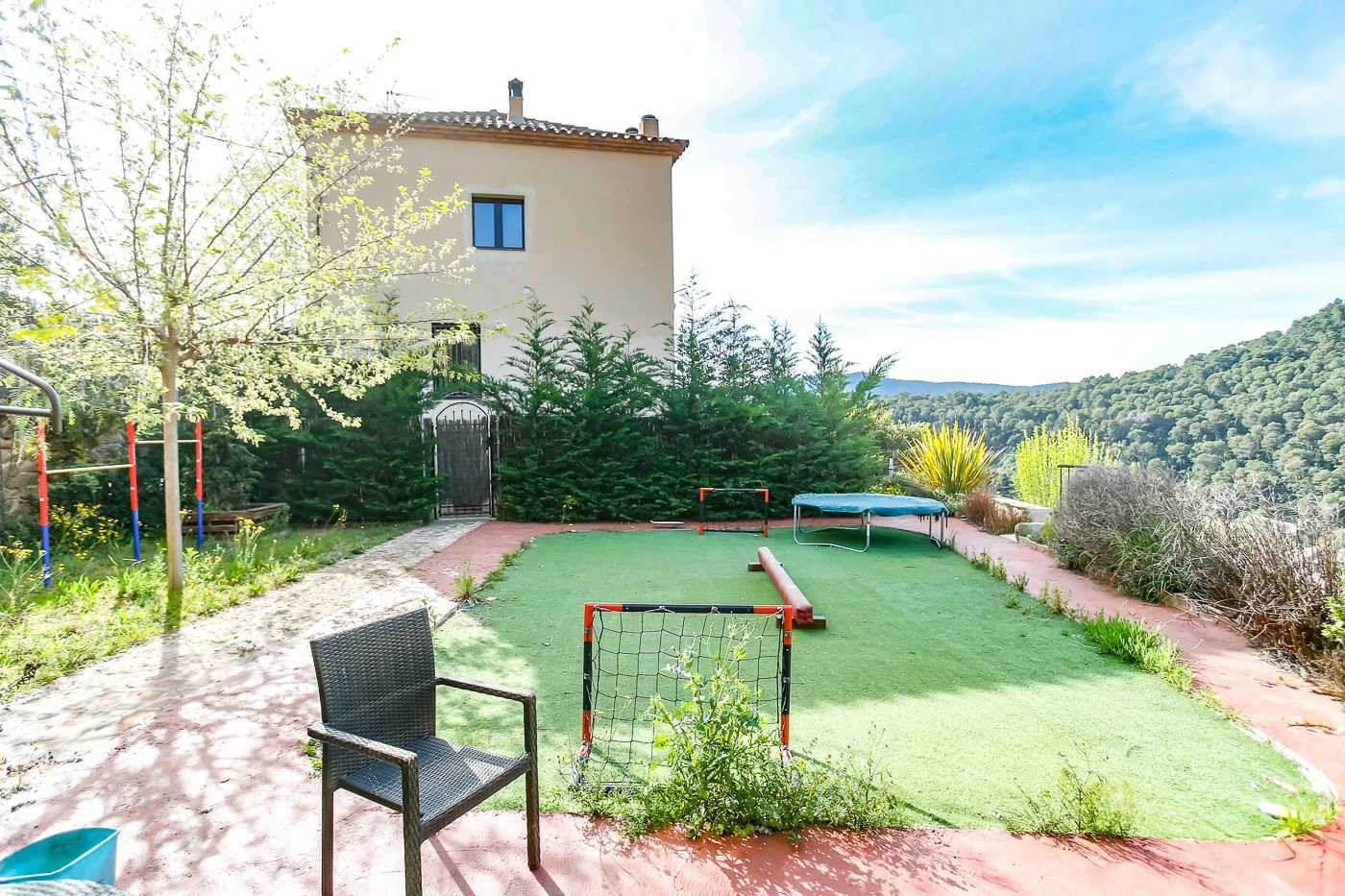 Unique opportunity with two independent homes and a small pool.