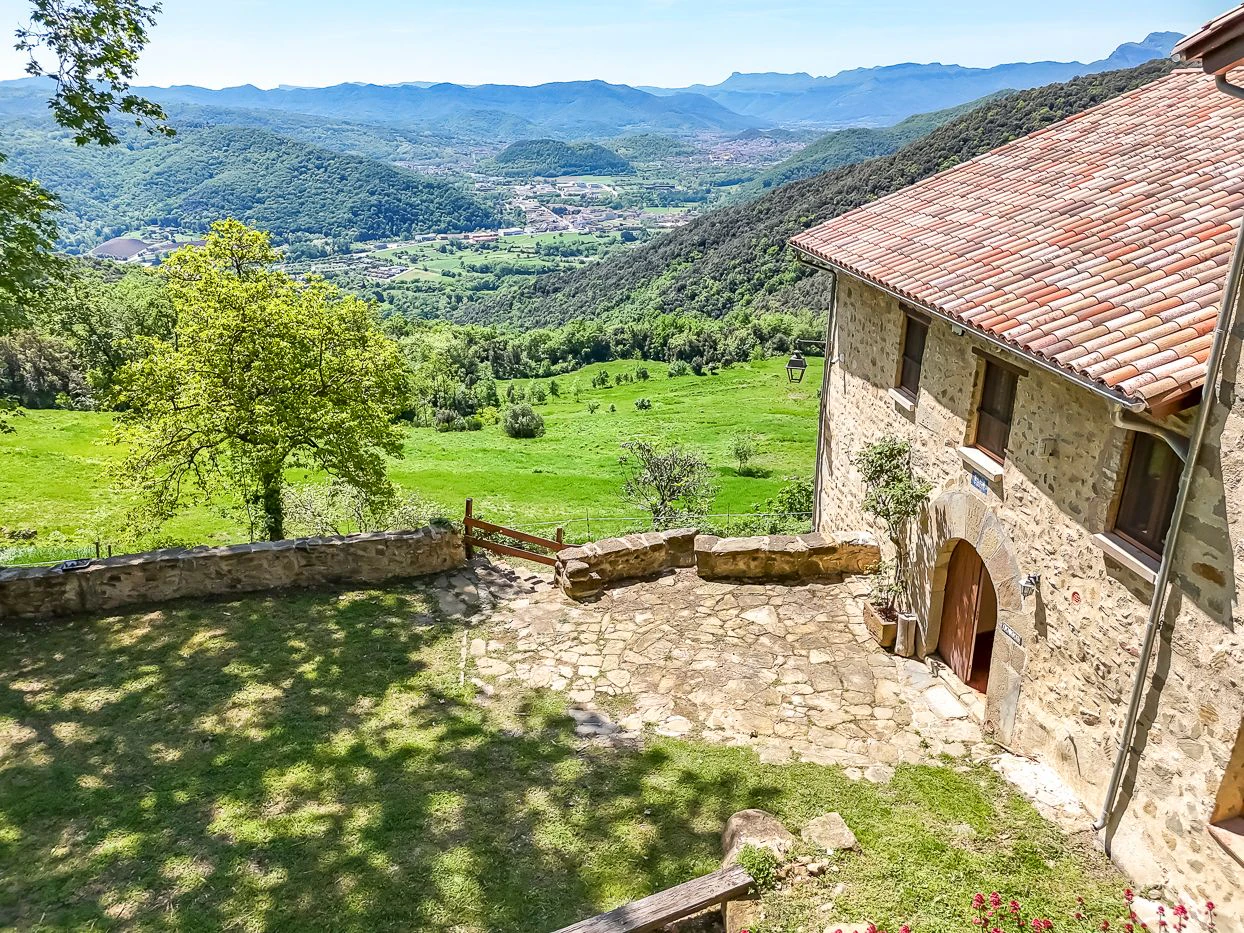 6903 - Masía en la Garrotxa con 143 hectáreas de terreno