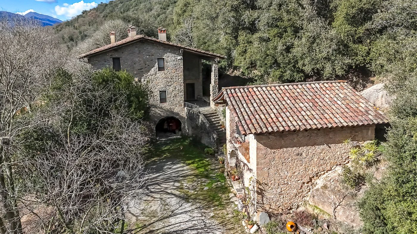 9852 - Masía con encanto en la Garrotxa con licencia de turismo rural