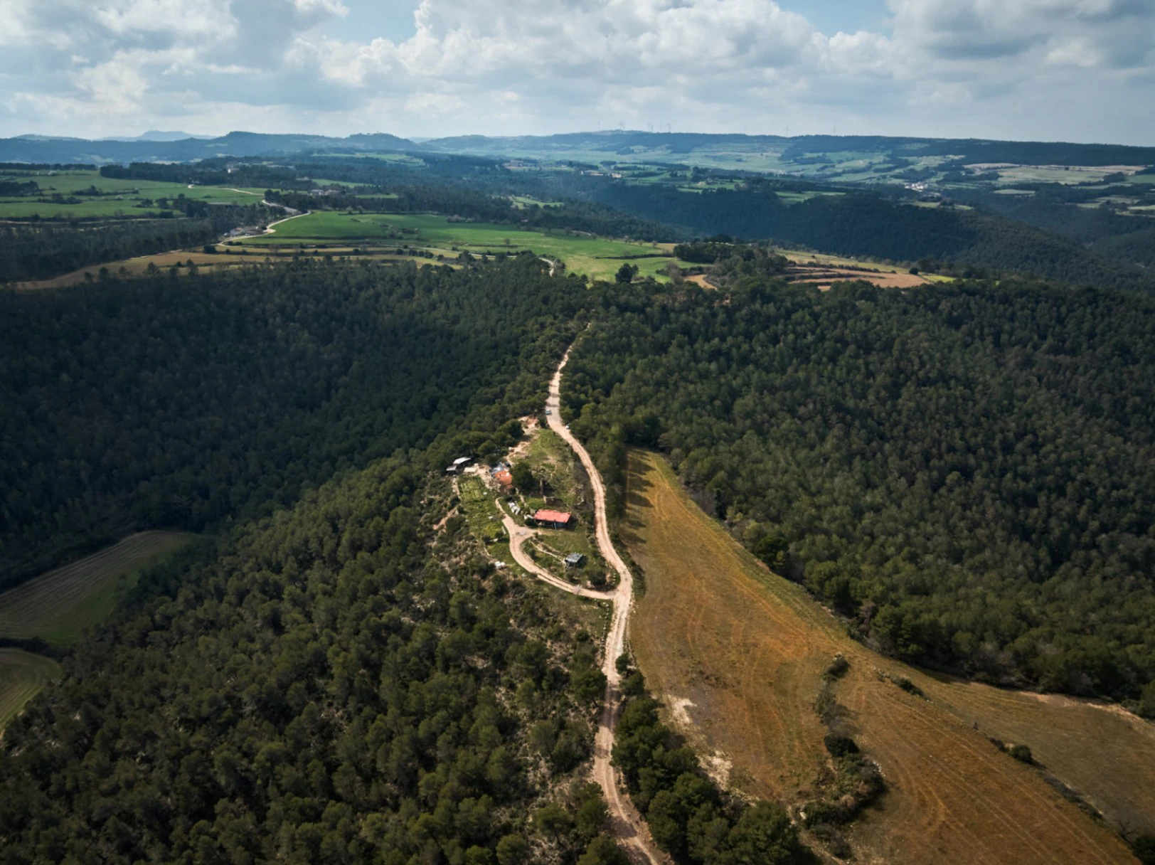 5478 - Finca amb masia a reformar a Argençola