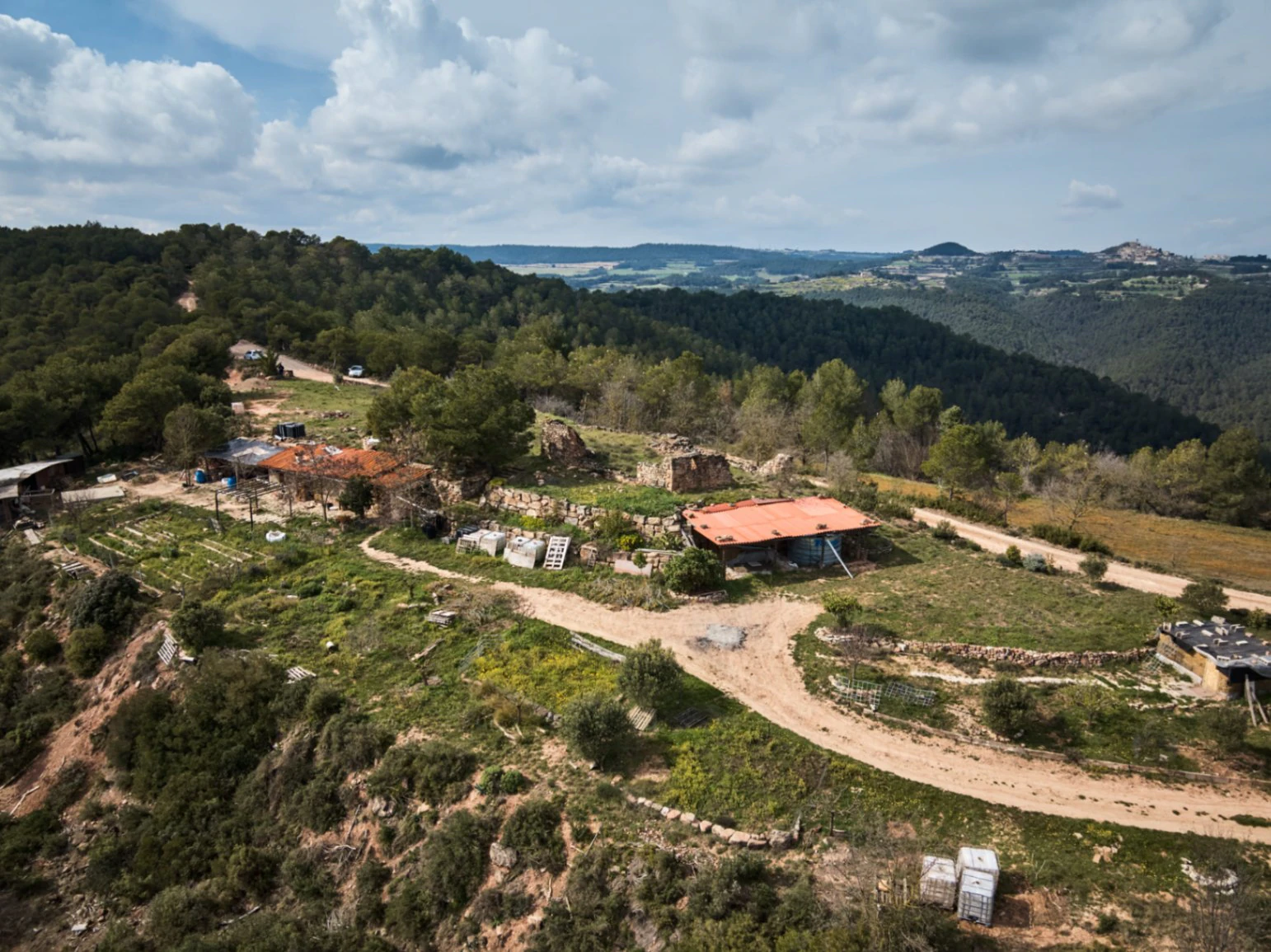 5478 - Finca amb masia a reformar a Argençola