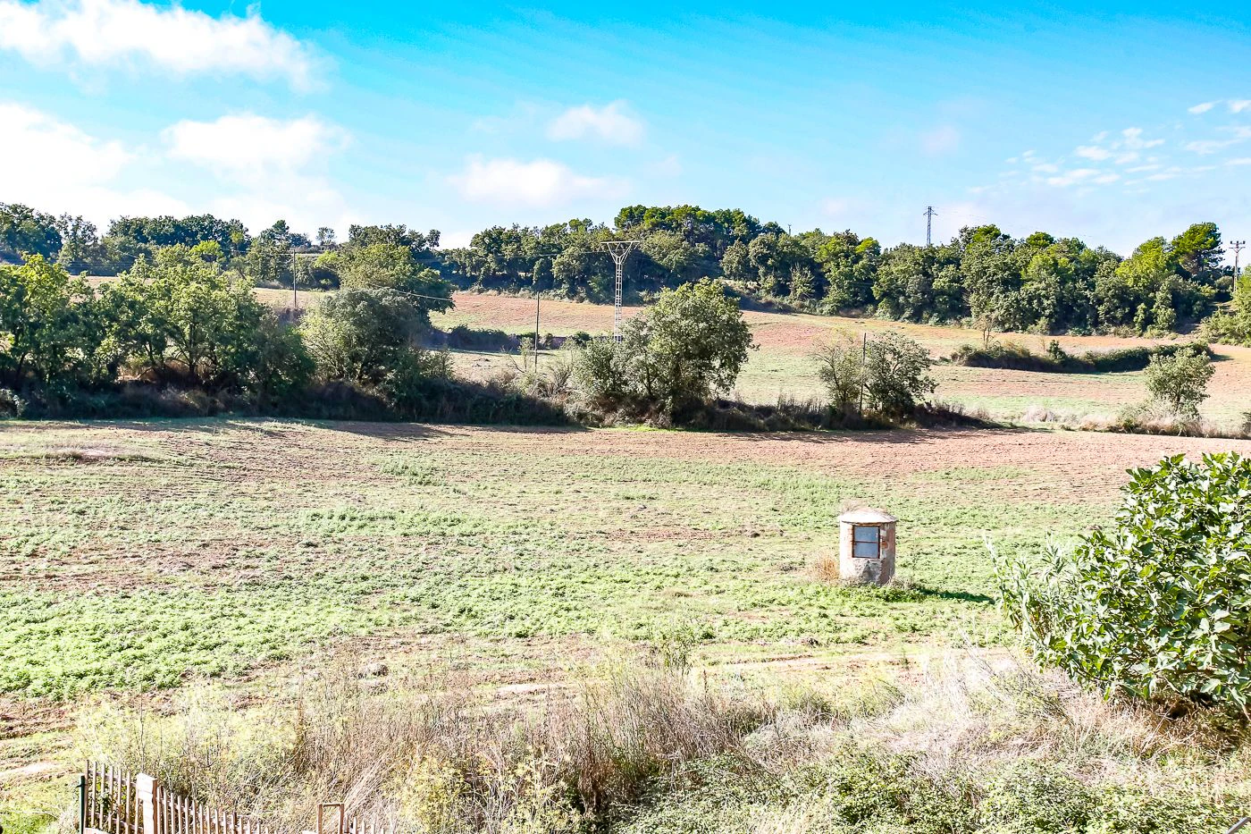 7587 - Finca con 5 viviendas con licencia turística