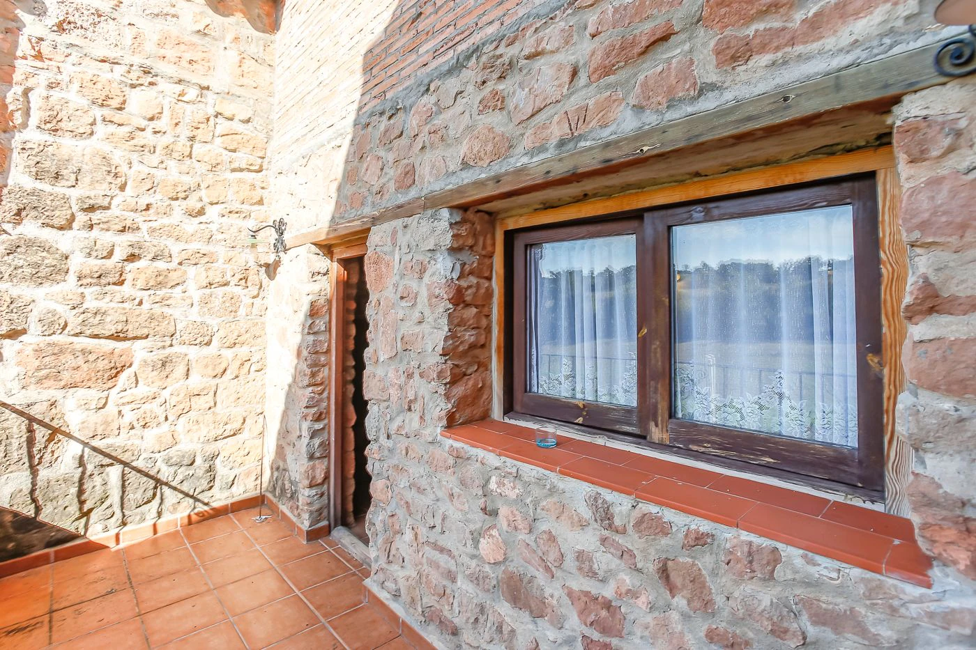 7587 - Finca con 5 viviendas con licencia turística