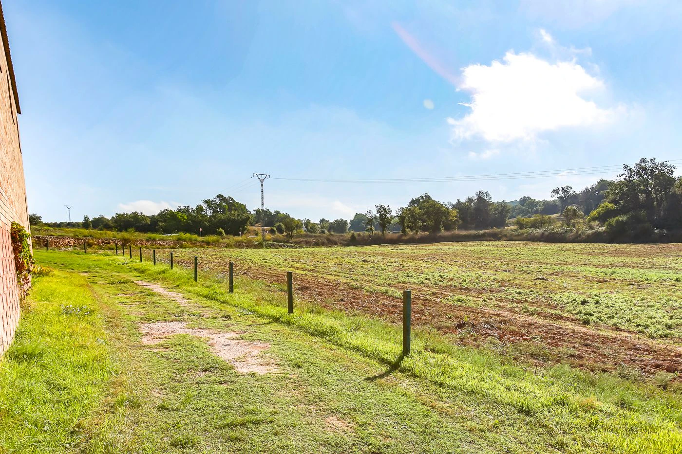 7587 - Finca con 5 viviendas con licencia turística