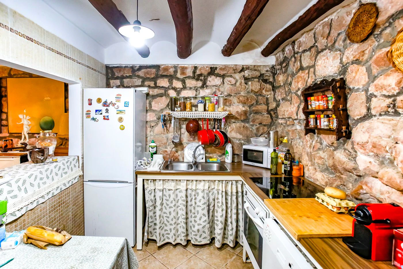 7587 - Finca con 5 viviendas con licencia turística