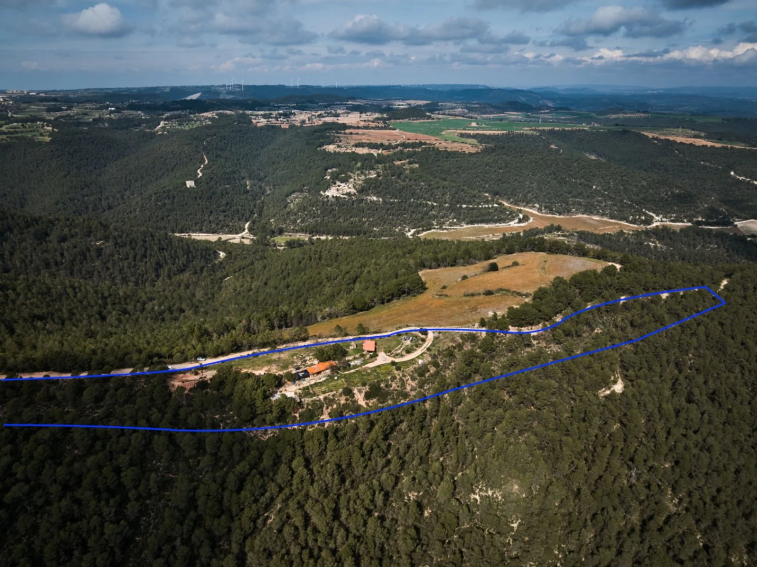 5478 - Finca amb masia a reformar a Argençola