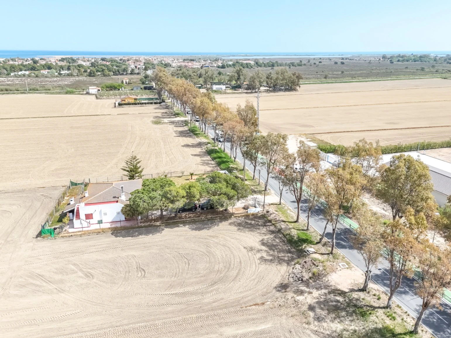8862 - Casa estilo Mediterráneo con Licencia Turística en Riomar-Deltebre