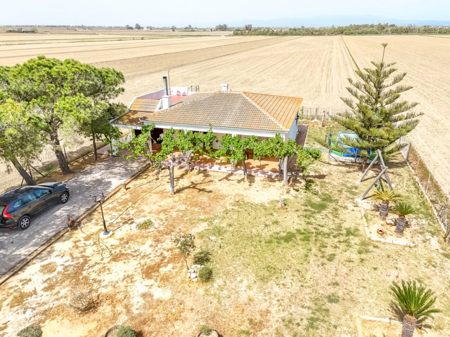 8862 - Casa estilo Mediterráneo con Licencia Turística en Riomar-Deltebre
