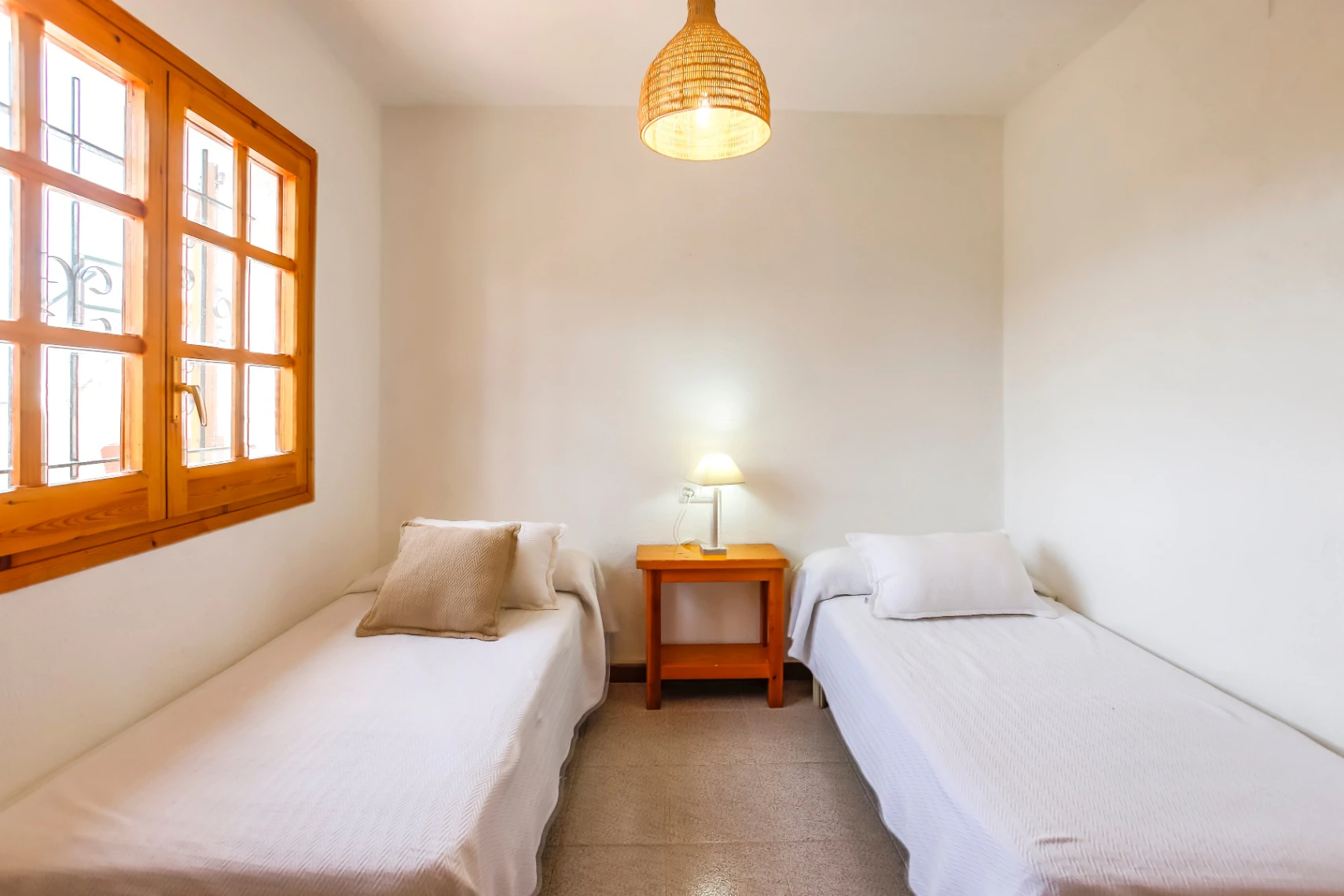 8862 - Casa estilo Mediterráneo con Licencia Turística en Riomar-Deltebre